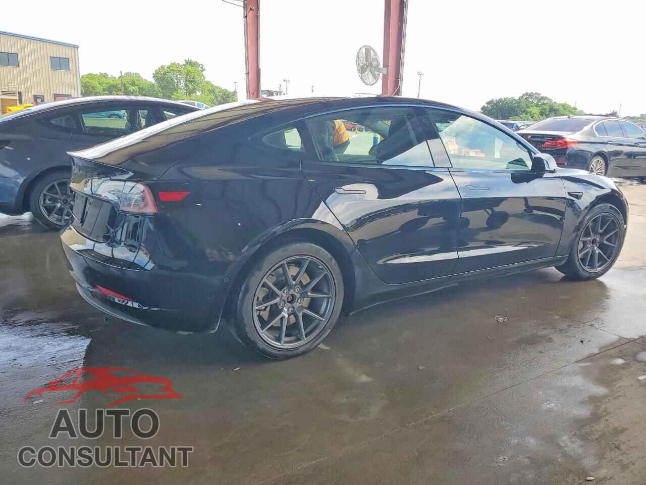 TESLA MODEL 3 2022 - 5YJ3E1EA9NF286638