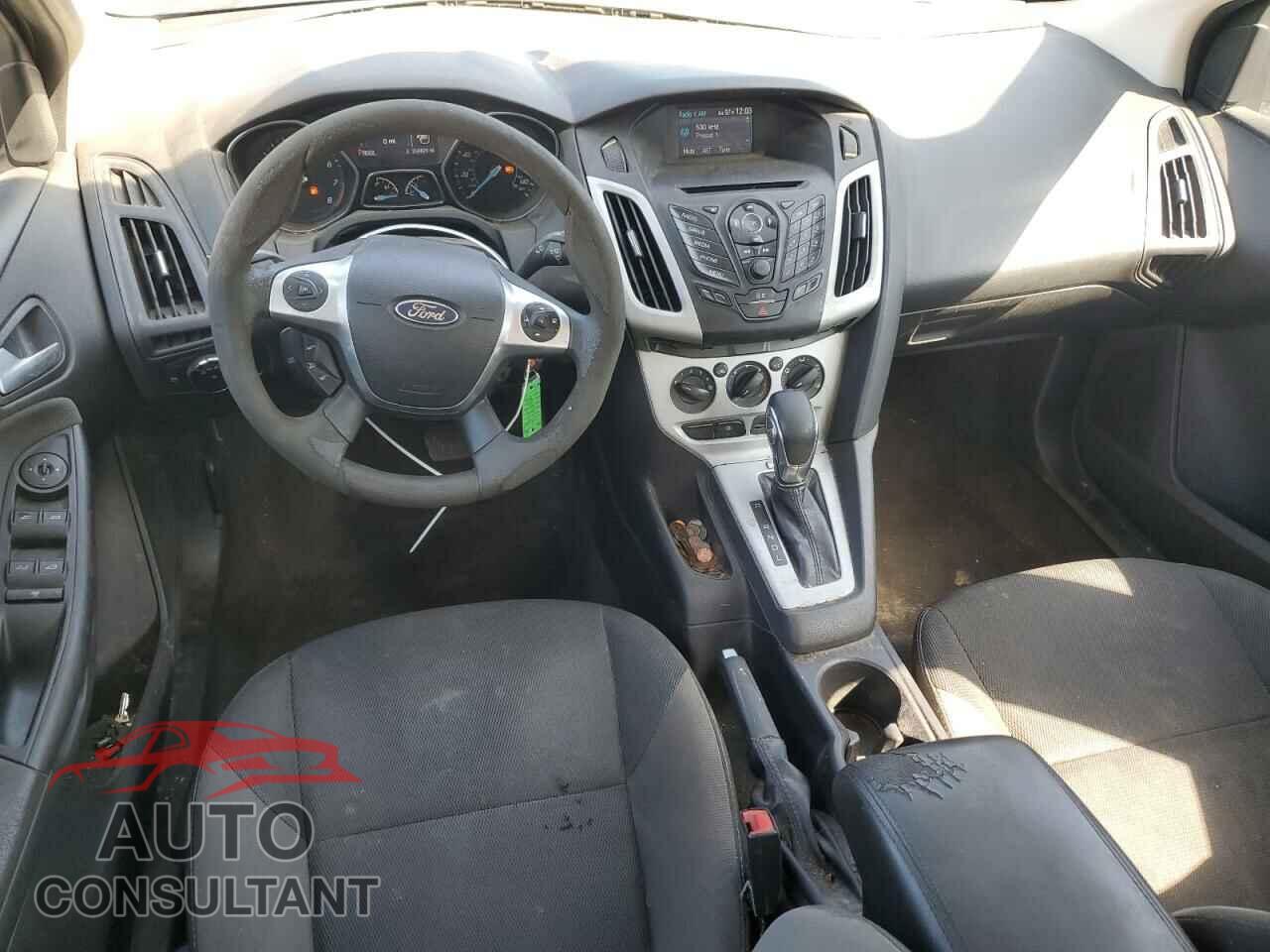 FORD FOCUS 2014 - 1FADP3F20EL135711