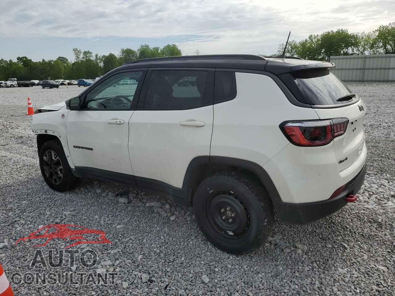 JEEP COMPASS 2018 - 3C4NJDDB4JT342979