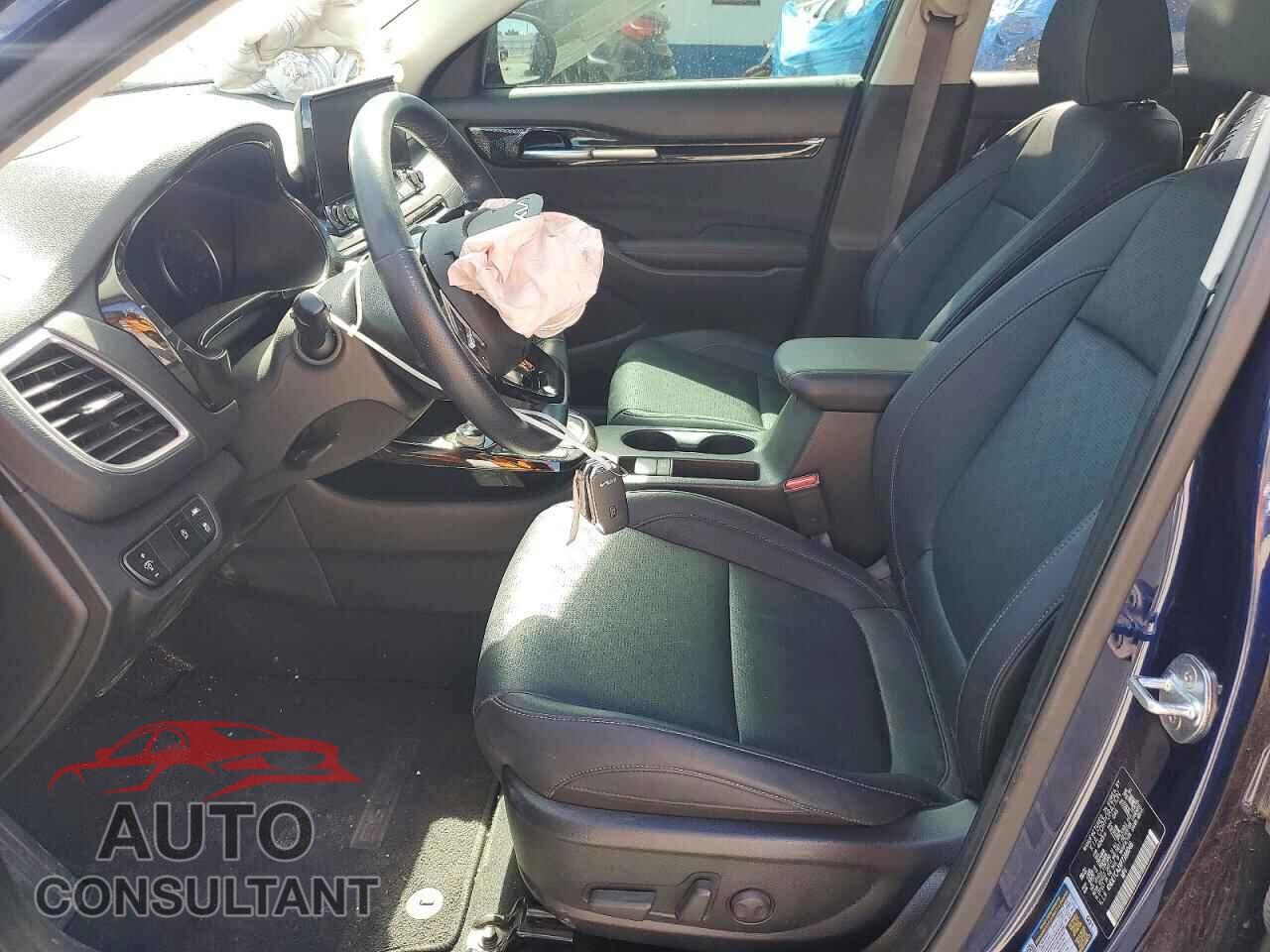 KIA SELTOS 2023 - KNDETCA2XP7388046