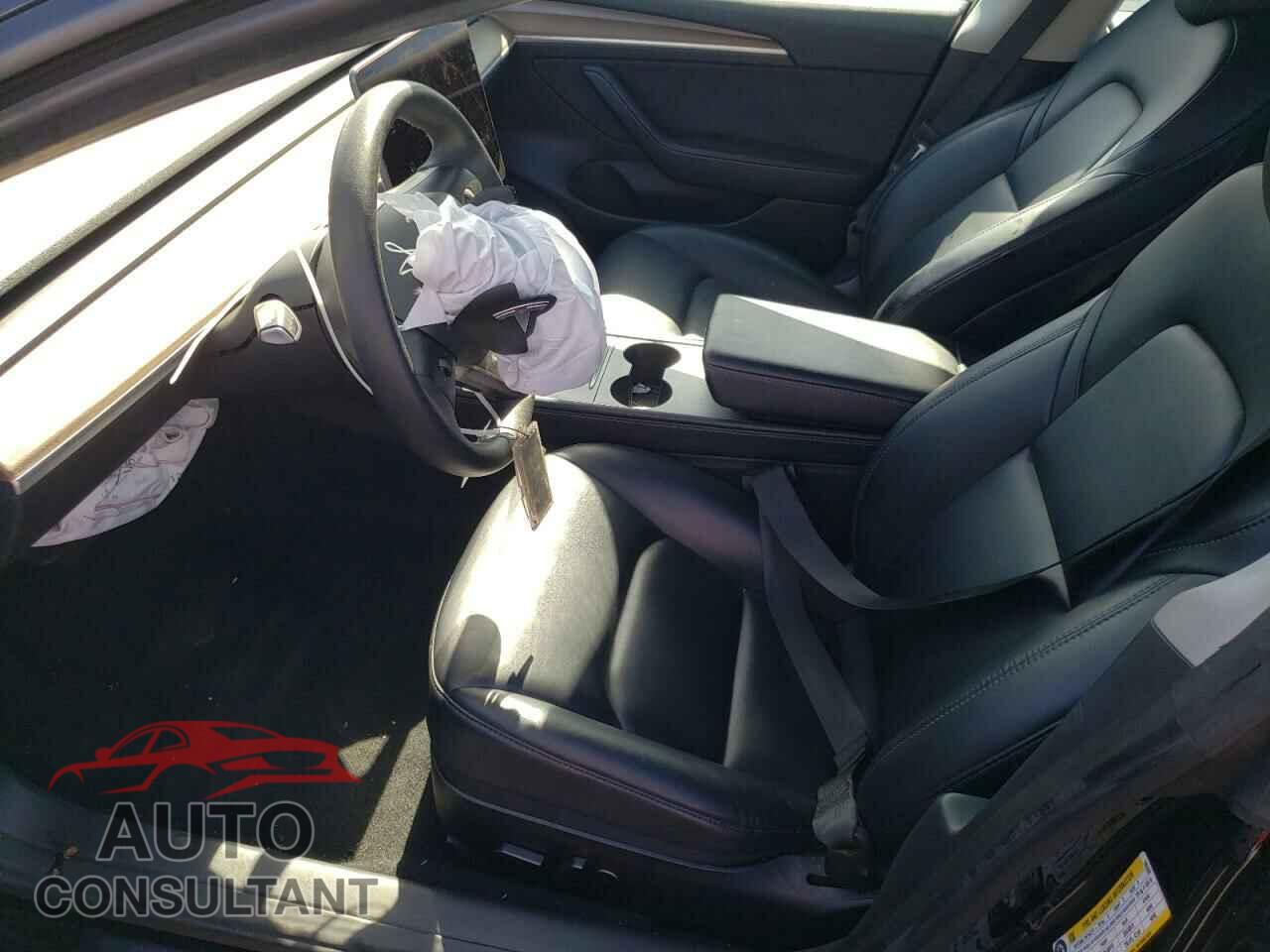TESLA MODEL 3 2022 - 5YJ3E1EA0NF186296