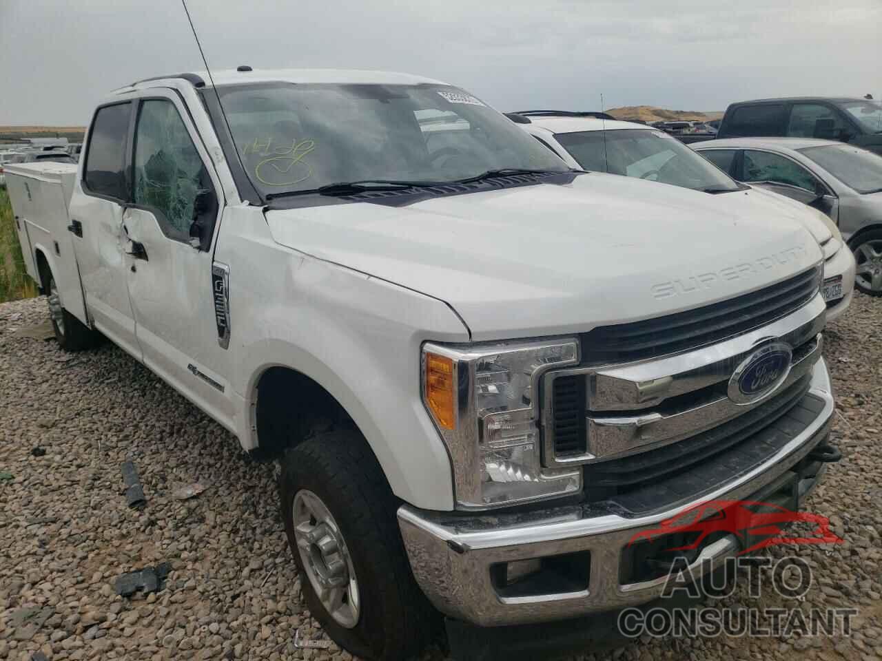 FORD F350 2017 - 1FT8W3BT5HED00884