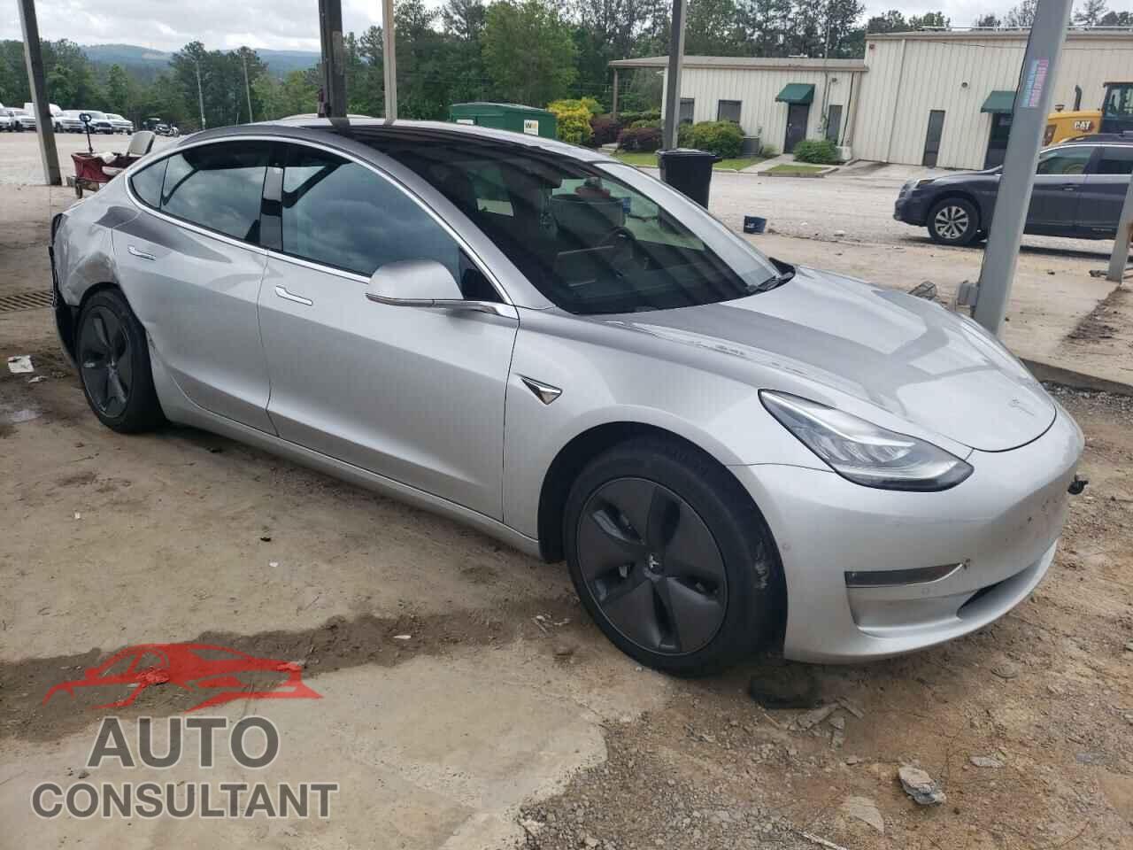 TESLA MODEL 3 2018 - 5YJ3E1EA4JF040364