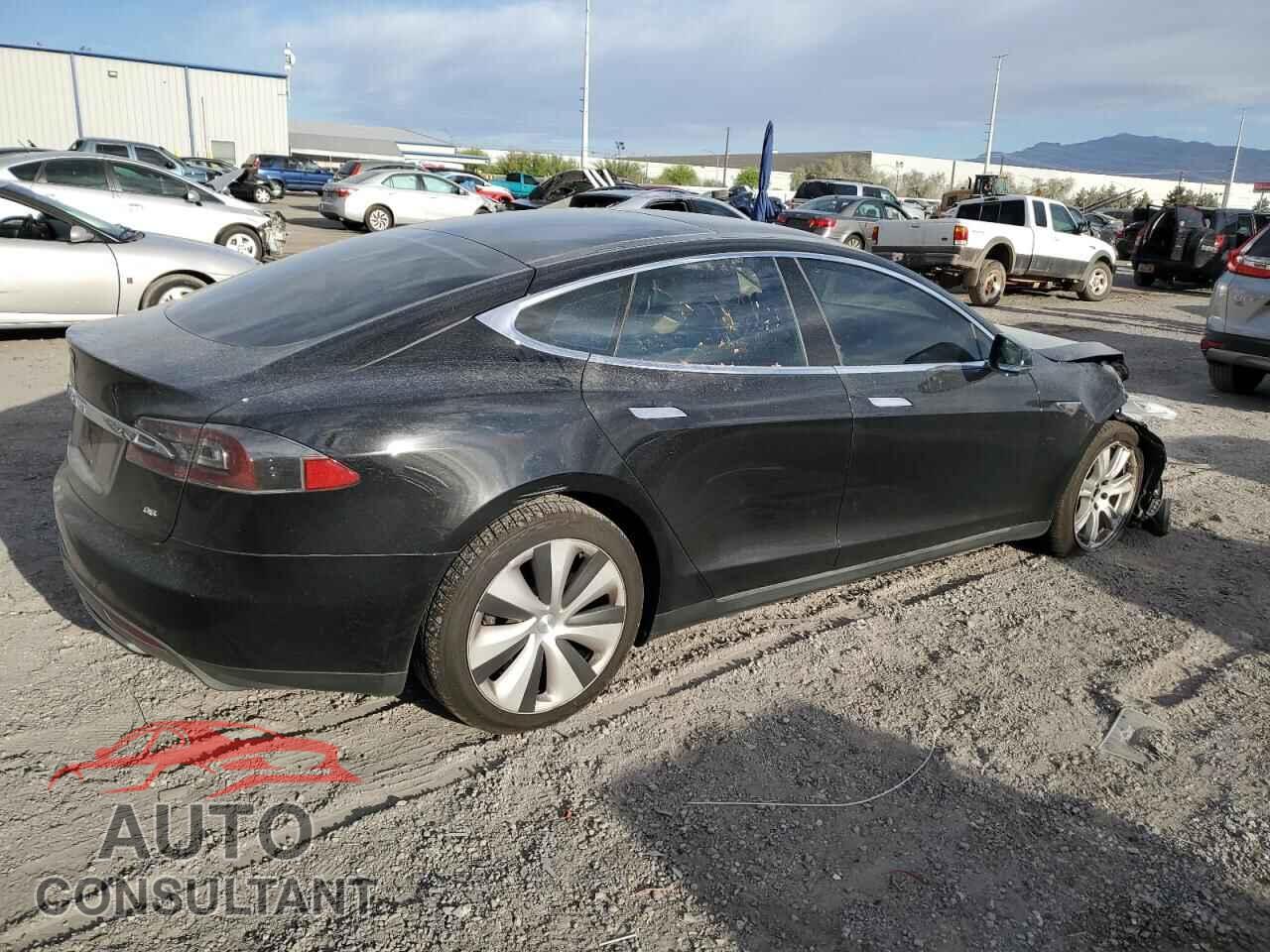 TESLA MODEL S 2013 - 5YJSA1DN5DFP07944