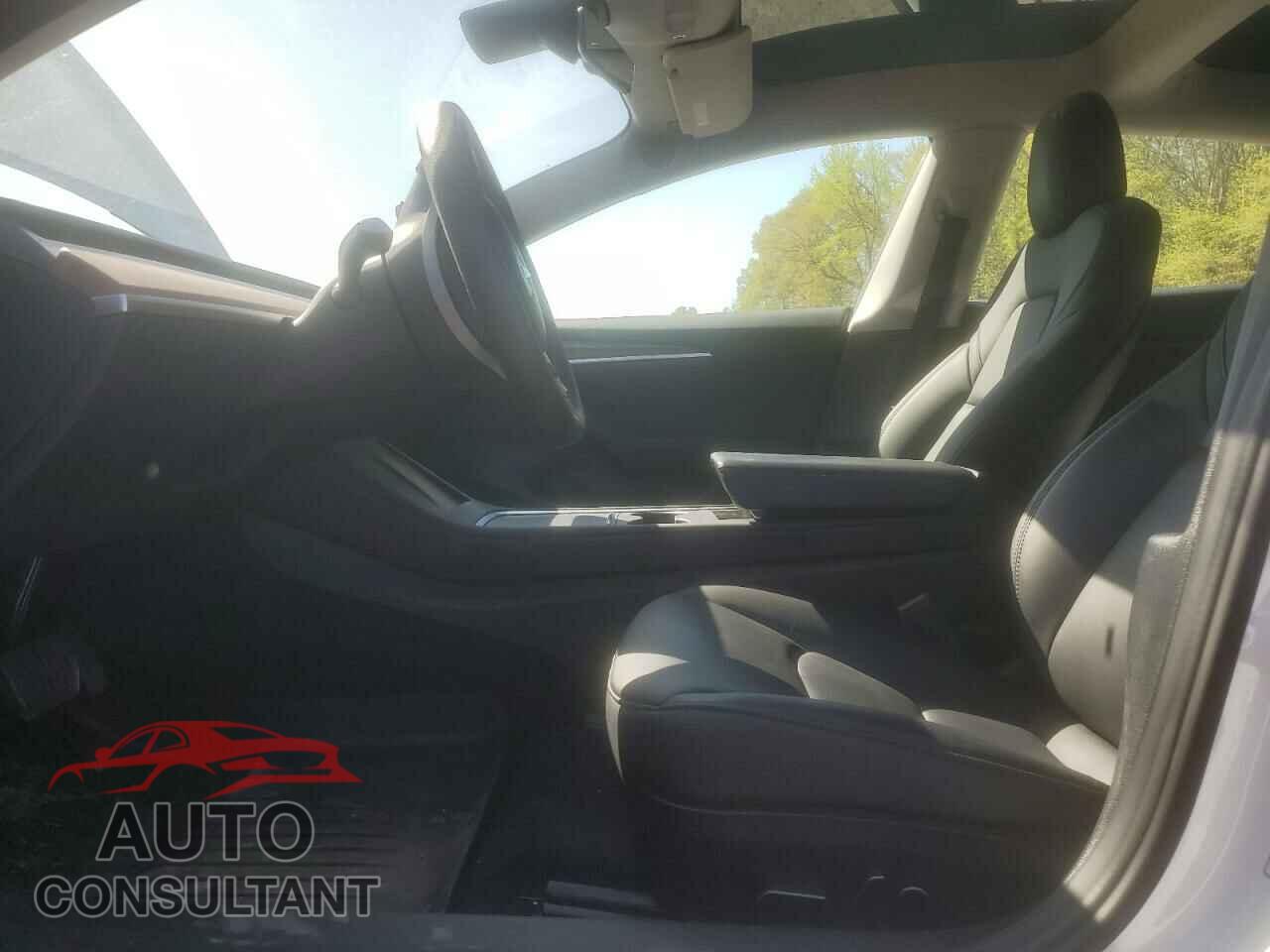 TESLA MODEL 3 2022 - 5YJ3E1EB0NF329062