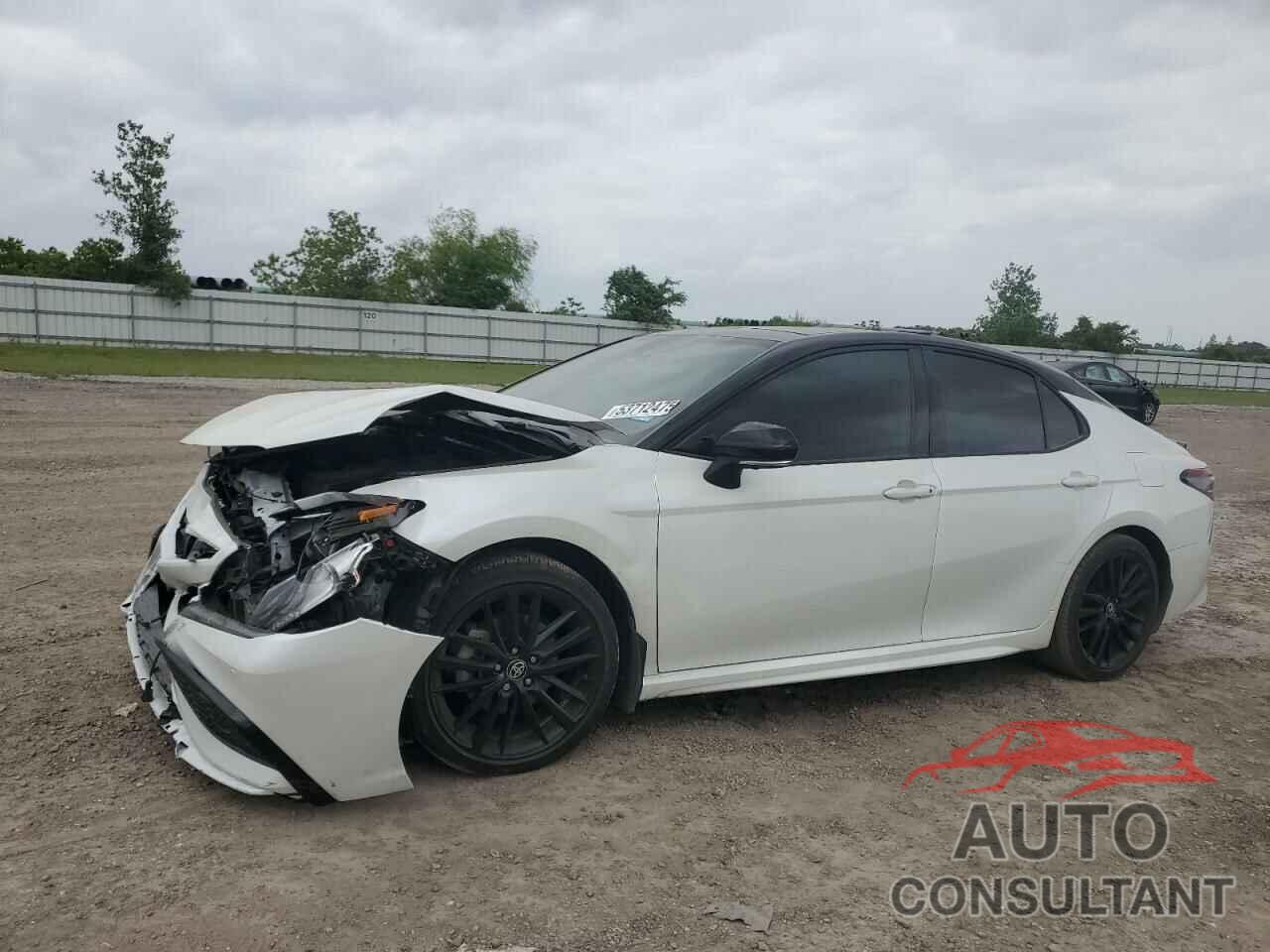 TOYOTA CAMRY 2024 - 4T1KZ1AK6RU092902