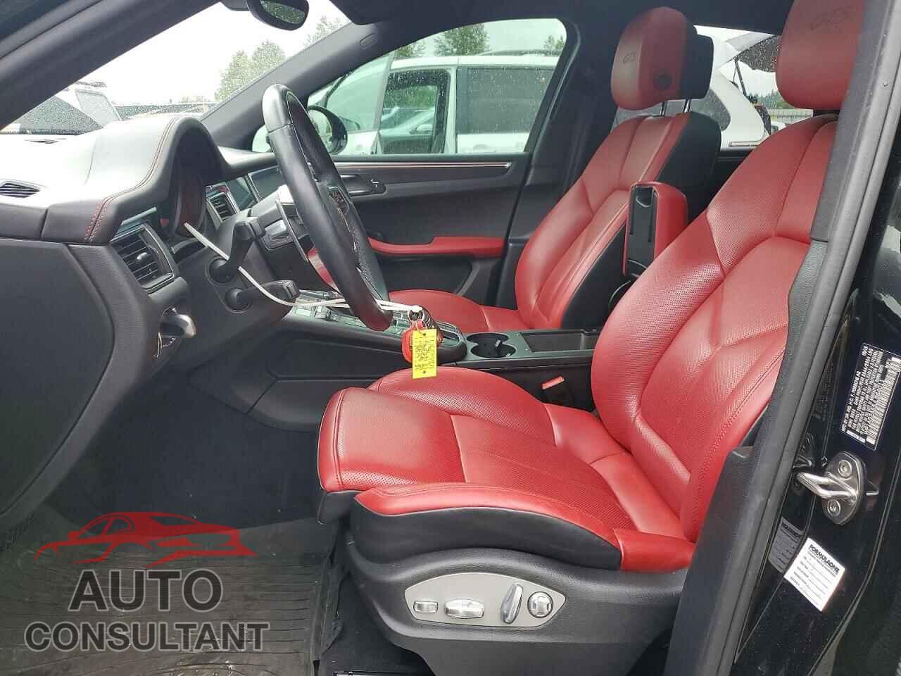 PORSCHE MACAN 2018 - WP1AG2A55JLB64011