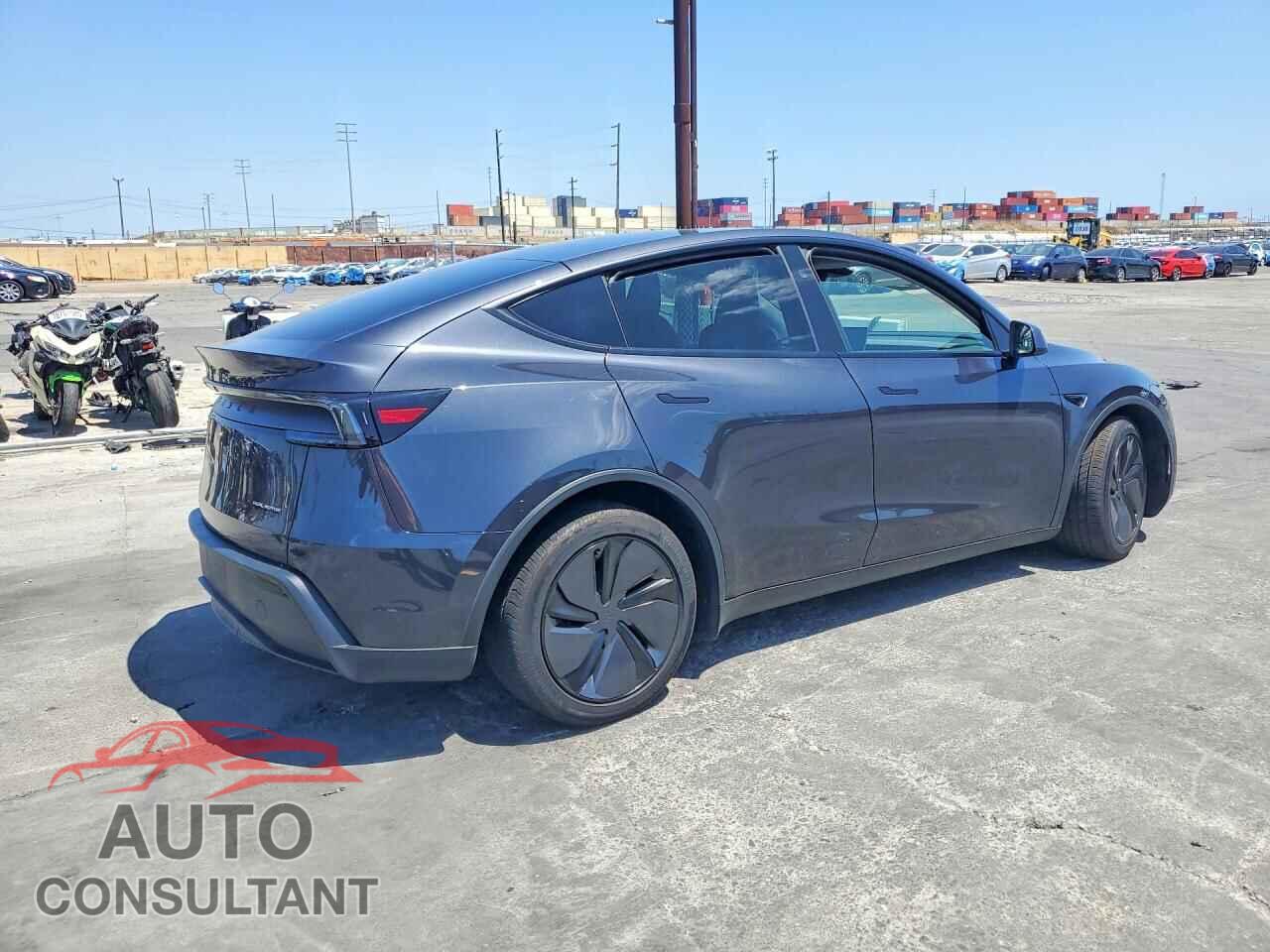 TESLA MODEL Y 2026 - 7SAYGDEE0TF364342