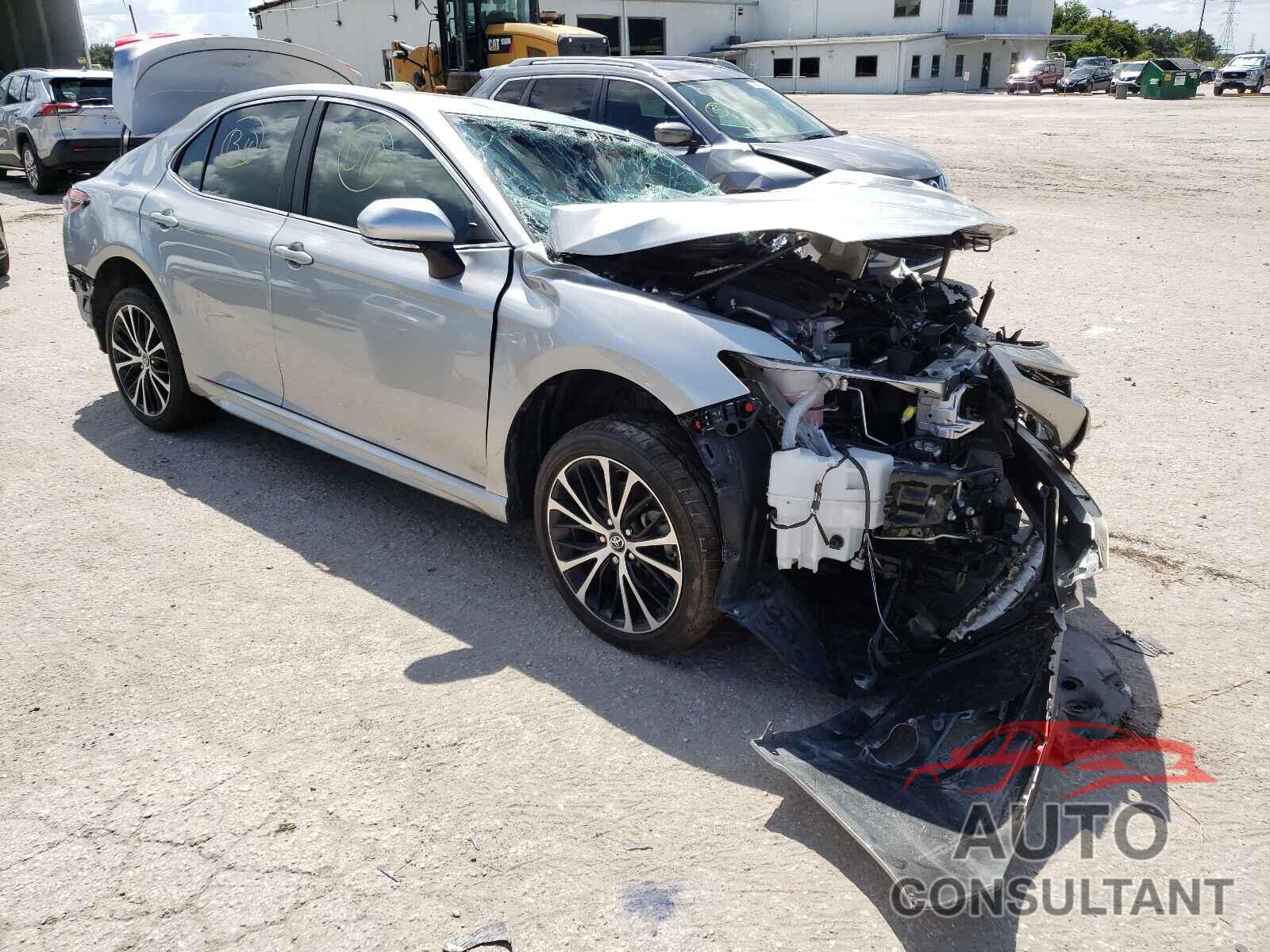 TOYOTA CAMRY 2019 - 4T1B11HK4KU801572
