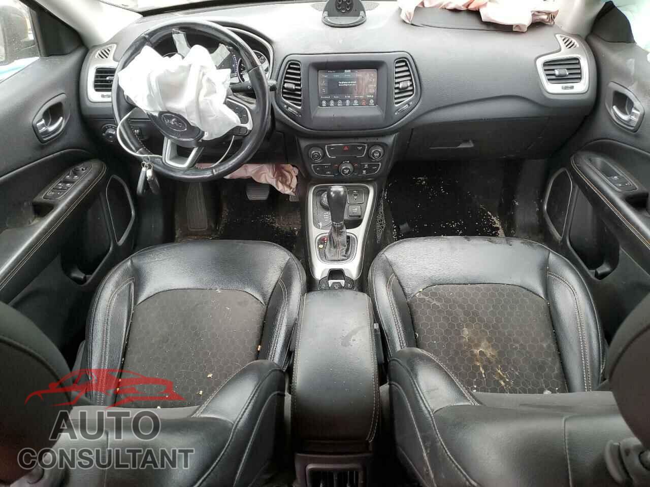 JEEP COMPASS 2020 - 3C4NJDBB9LT126048