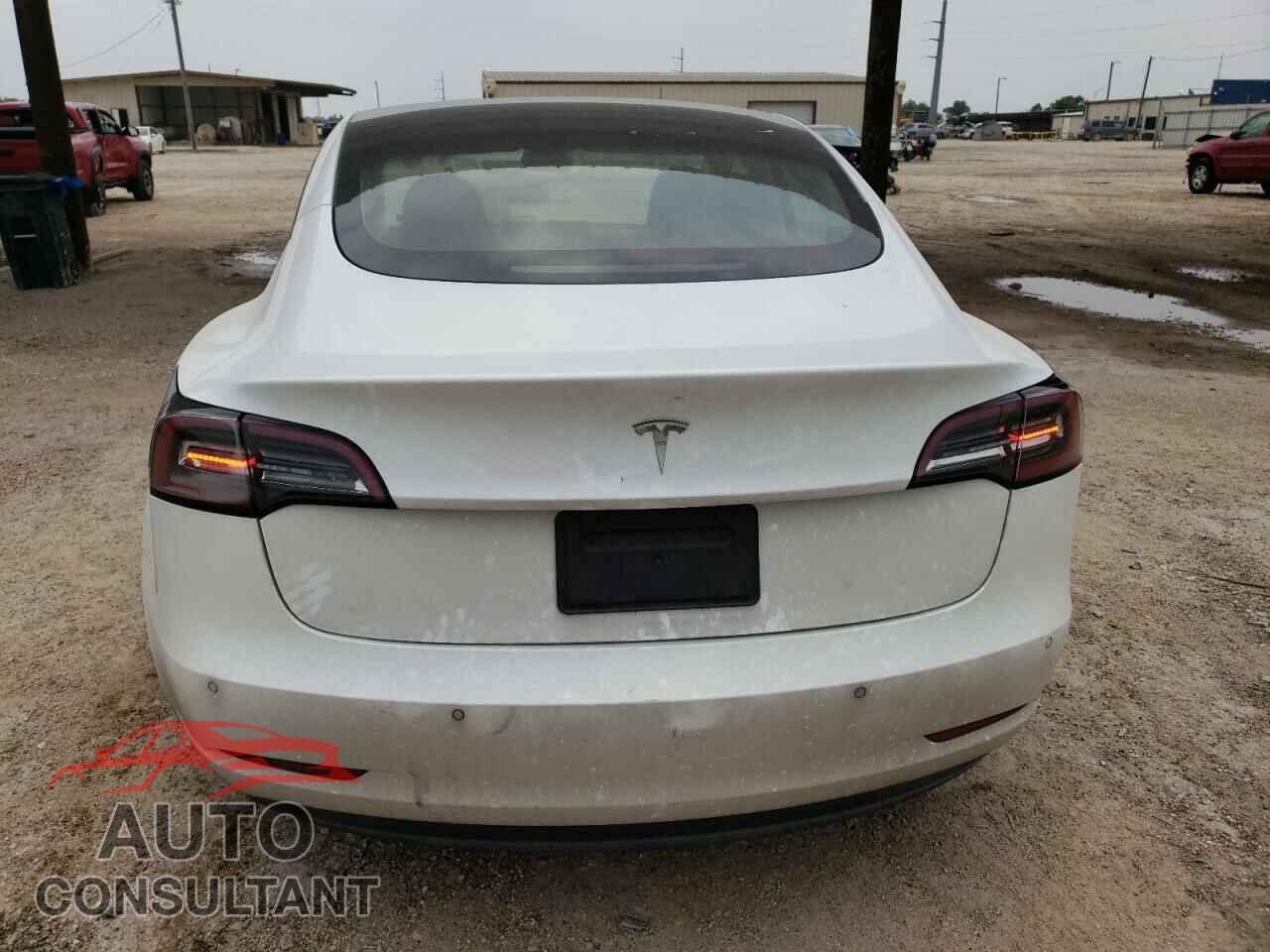 TESLA MODEL 3 2021 - 5YJ3E1EA9MF913319