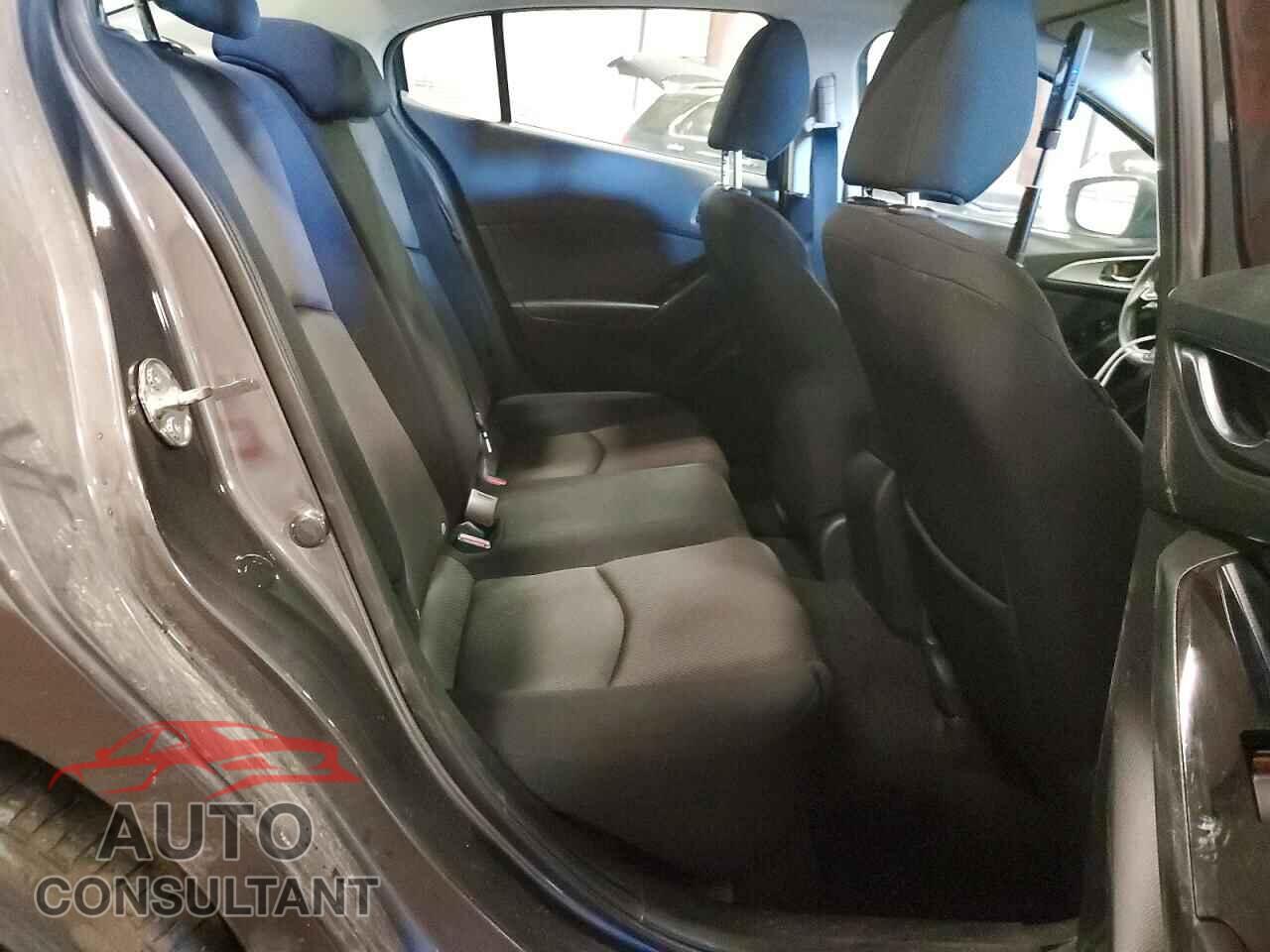MAZDA 3 2017 - 3MZBN1U75HM138128