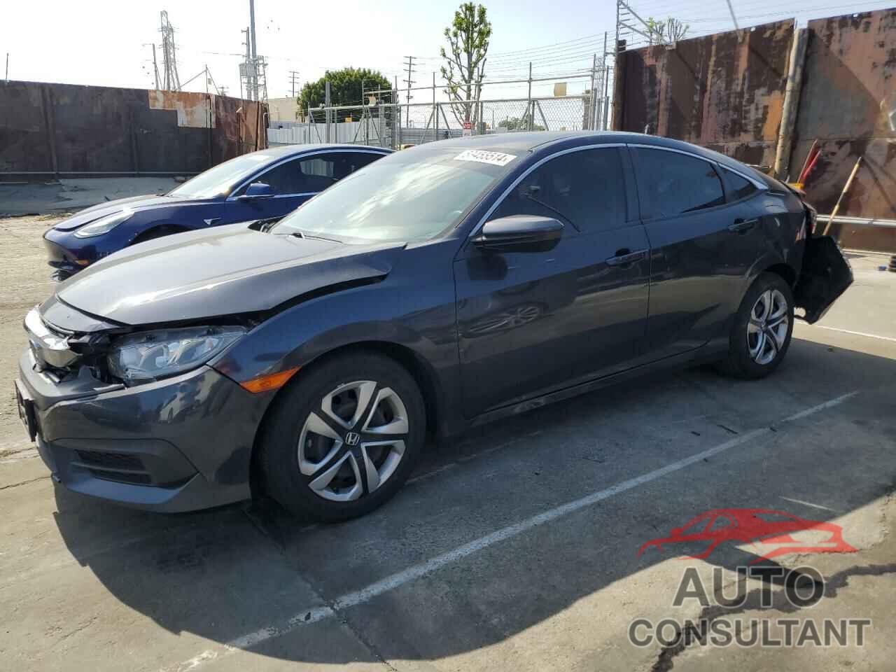 HONDA CIVIC 2018 - 2HGFC2F56JH590364