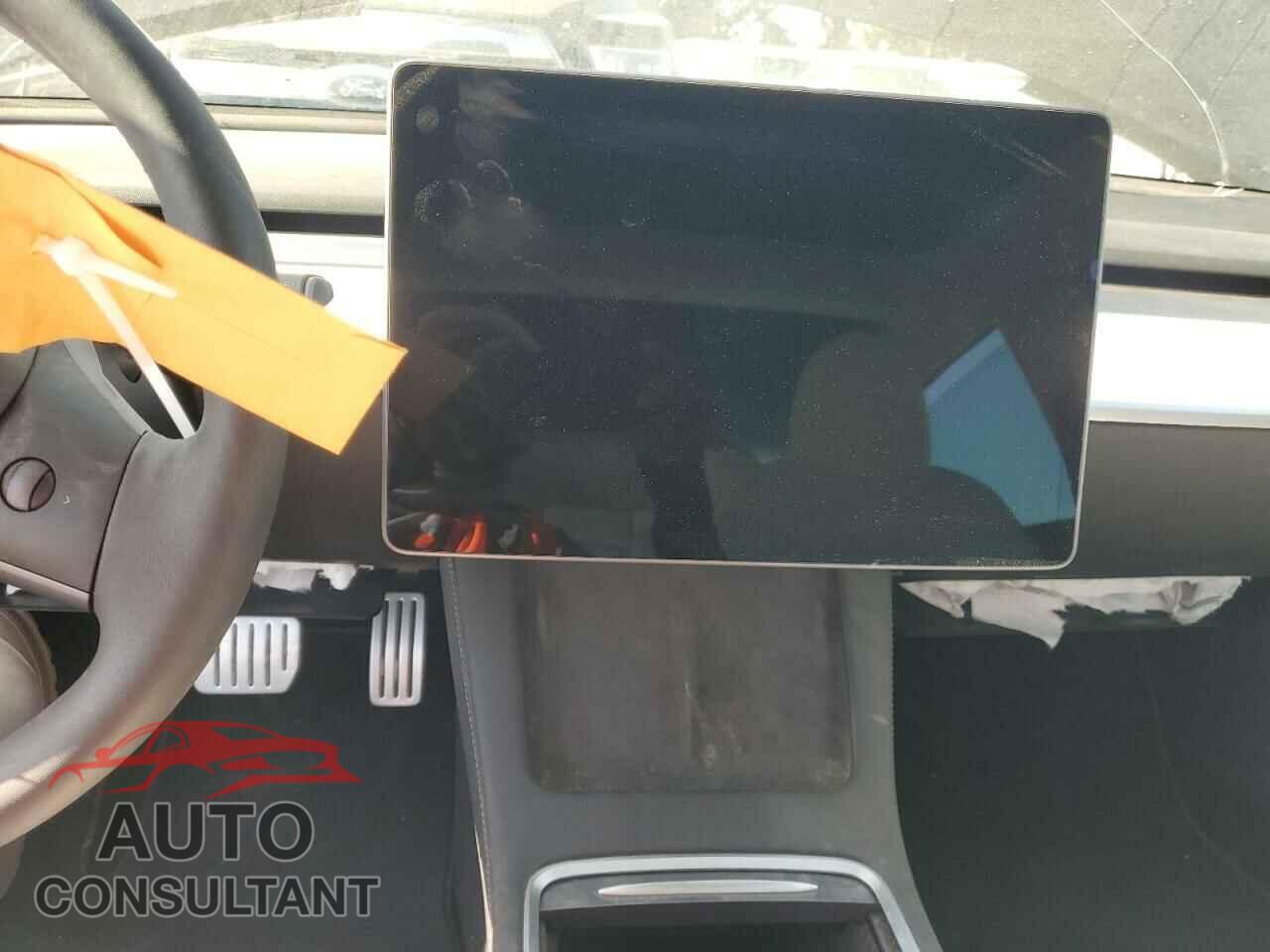 TESLA MODEL 3 2023 - 5YJ3E1ECXPF668858