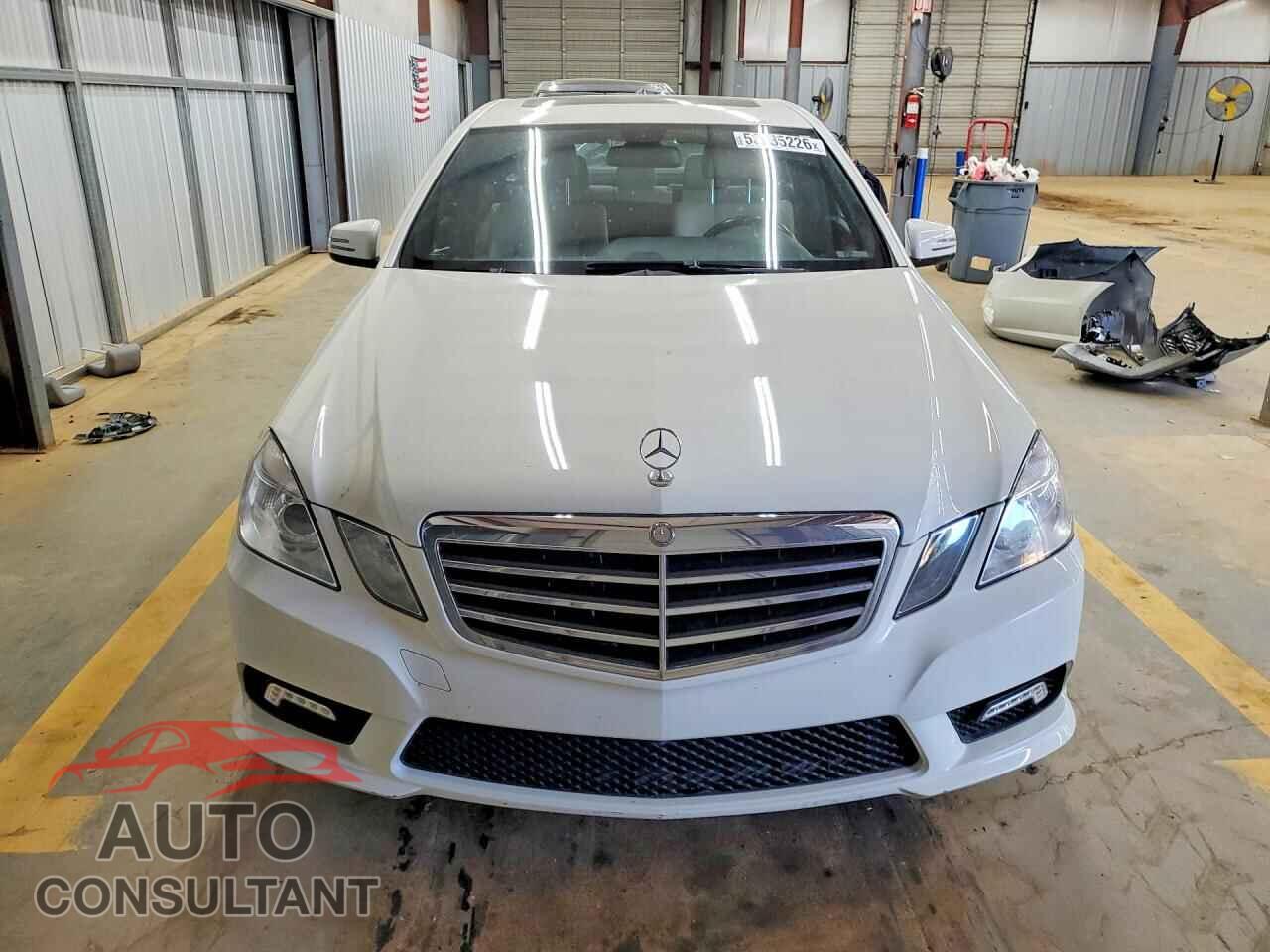 MERCEDES-BENZ E-CLASS 2011 - WDDHF8HB0BA469582