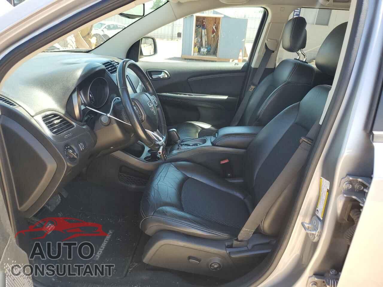 DODGE JOURNEY 2015 - 3C4PDCGG0FT738383