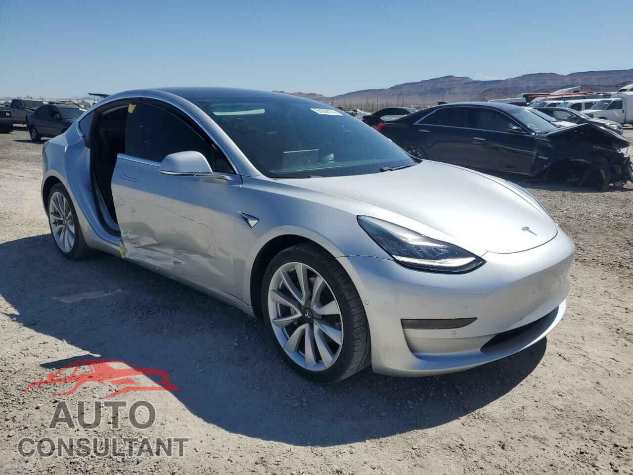 TESLA MODEL 3 2018 - 5YJ3E1EA0JF047571