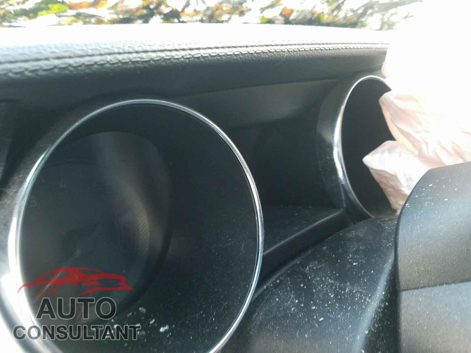 FORD MUSTANG 2017 - 1FA6P8TH7H5281949