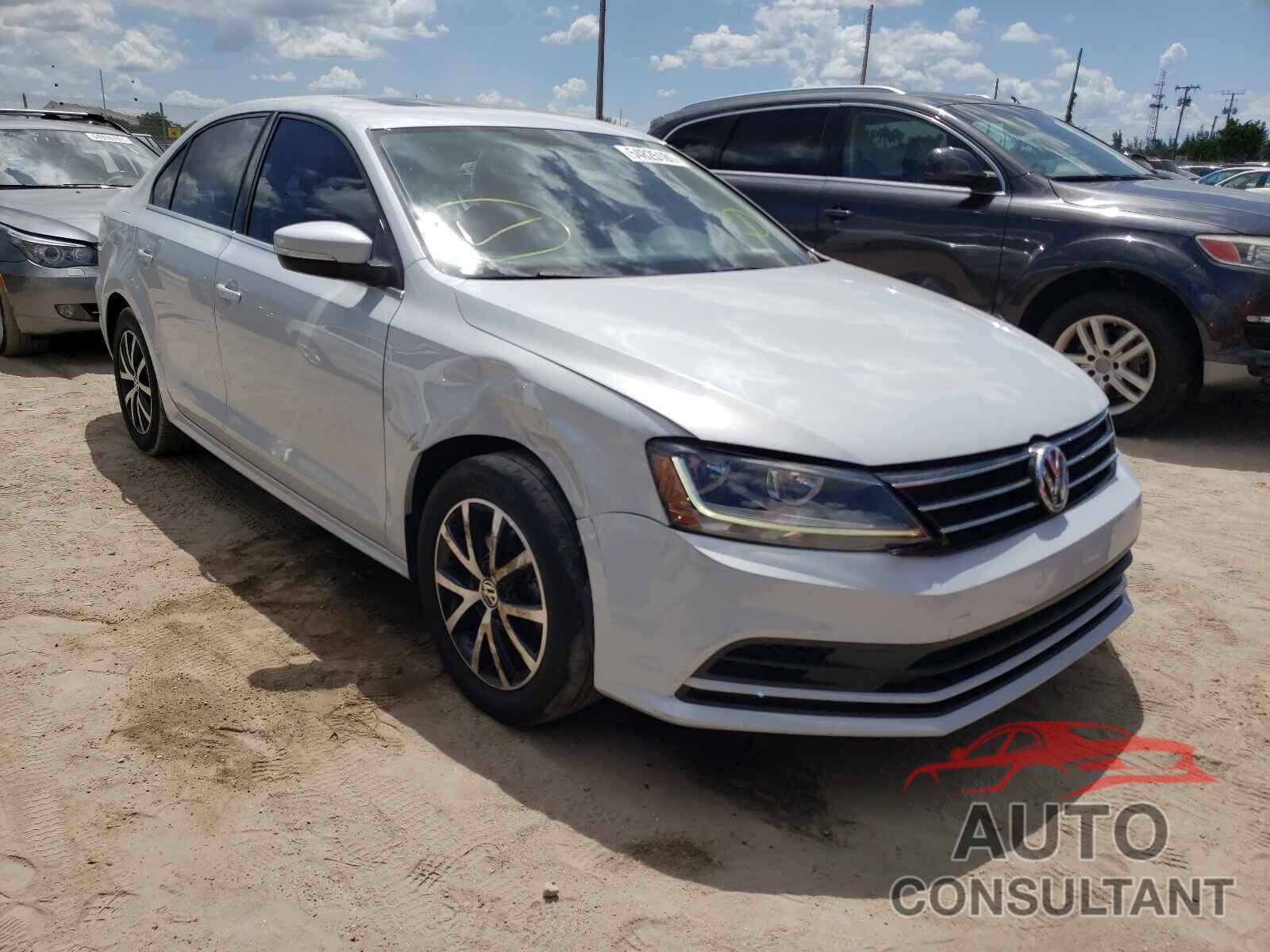 VOLKSWAGEN JETTA 2017 - 3VWDB7AJXHM243221
