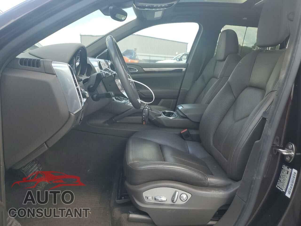 PORSCHE CAYENNE 2017 - WP1AA2A25HKA81895