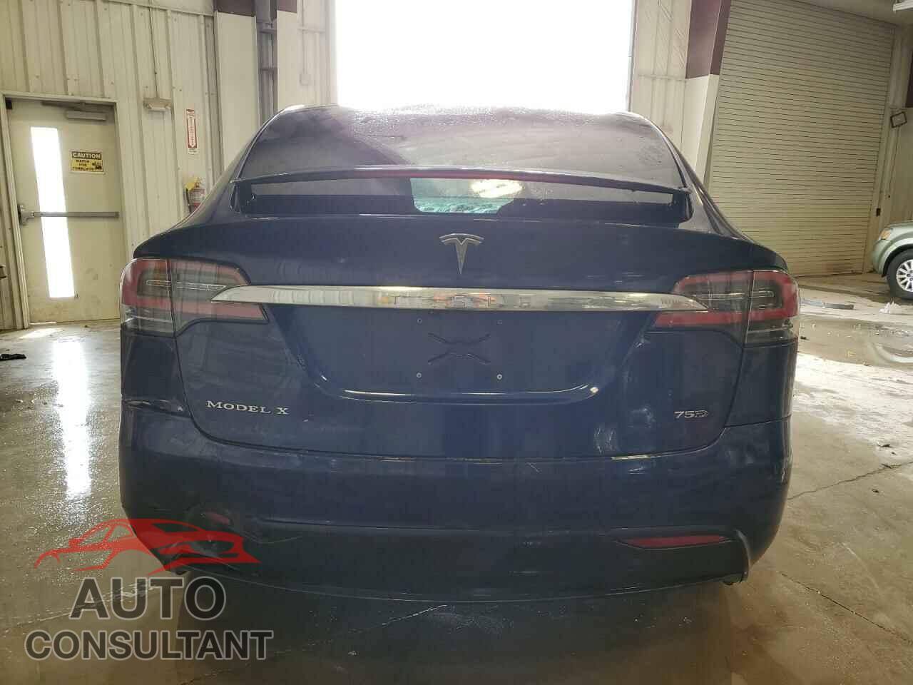 TESLA MODEL X 2017 - 5YJXCBE20HF043732