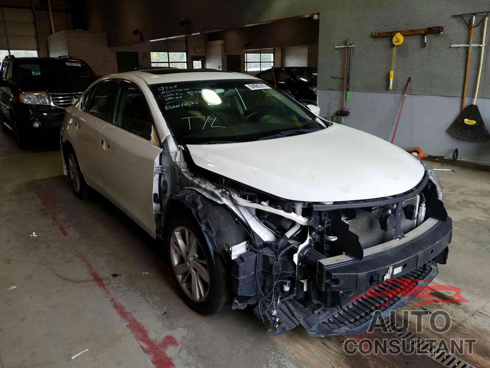 NISSAN ALTIMA 2015 - 1N4AL3AP3FC129243
