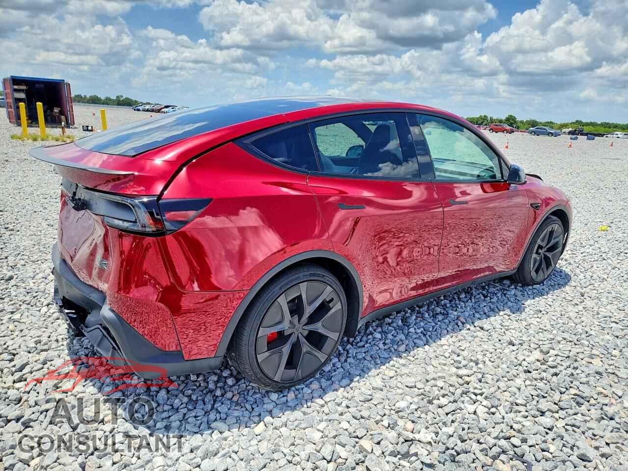 TESLA MODEL Y 2026 - 7SAYGDET4TA680130