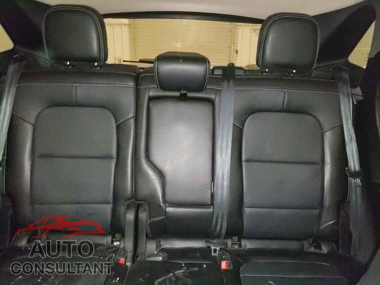 FORD ESCAPE 2020 - 1FMCU9J93LUA81362