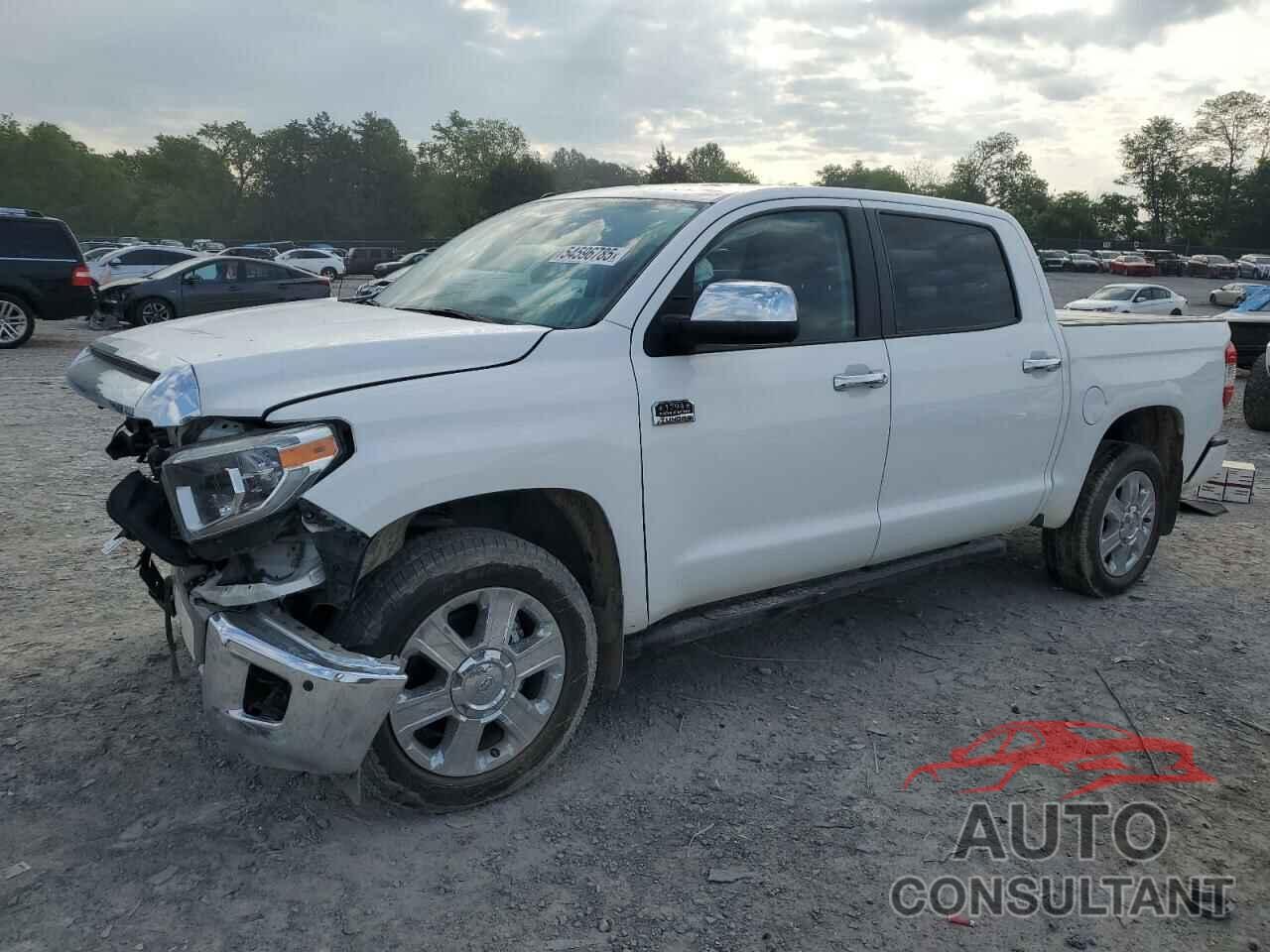 TOYOTA TUNDRA 2018 - 5TFAW5F17JX730321
