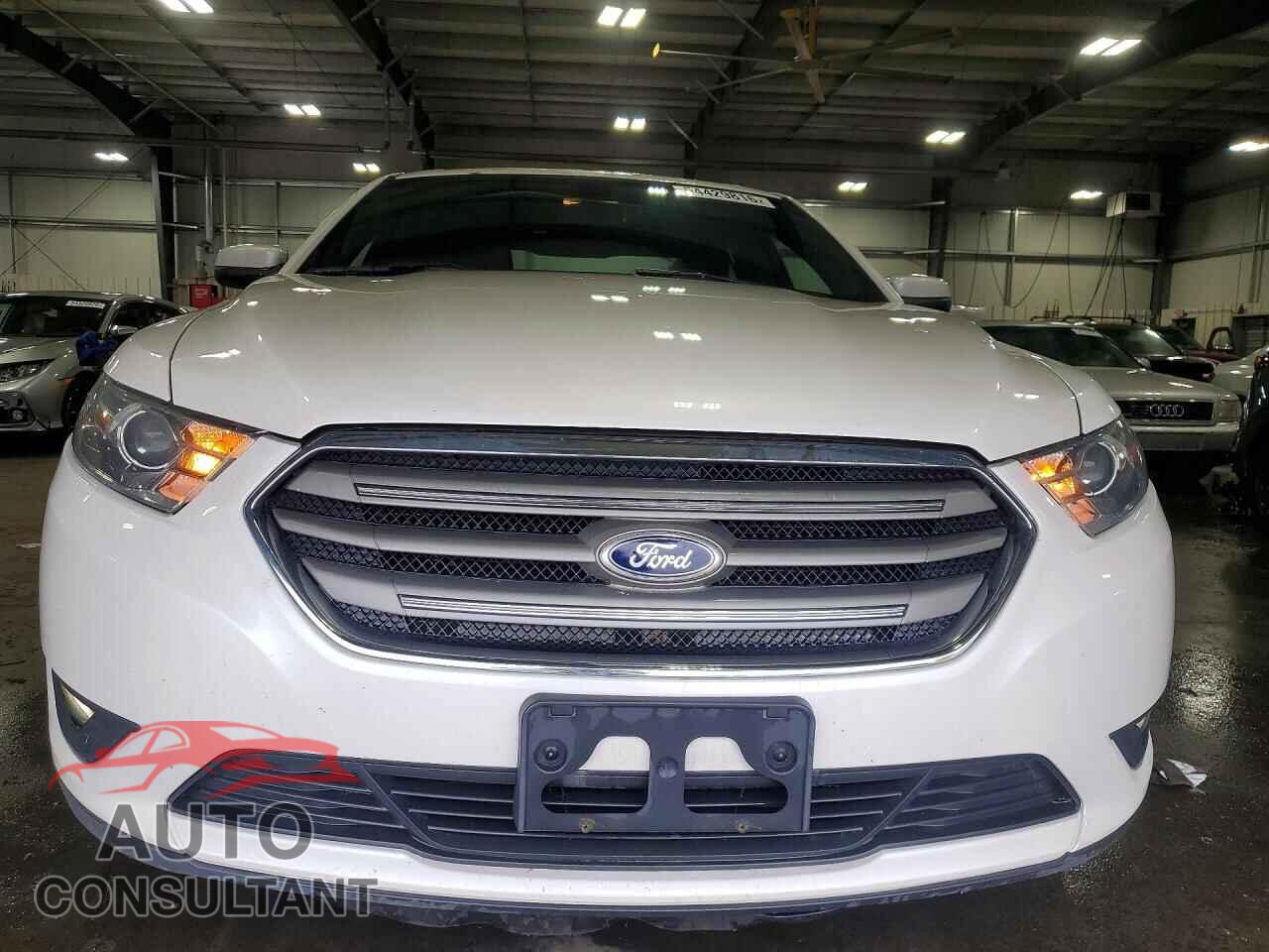 FORD TAURUS 2016 - 1FAHP2E81GG122009