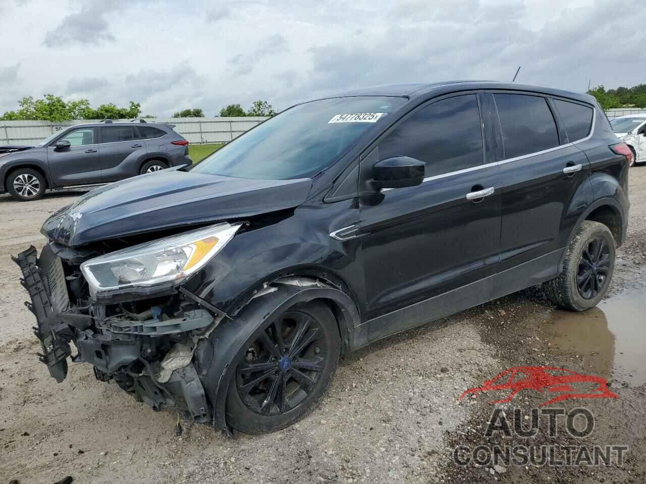 FORD ESCAPE 2019 - 1FMCU0GD9KUA17378