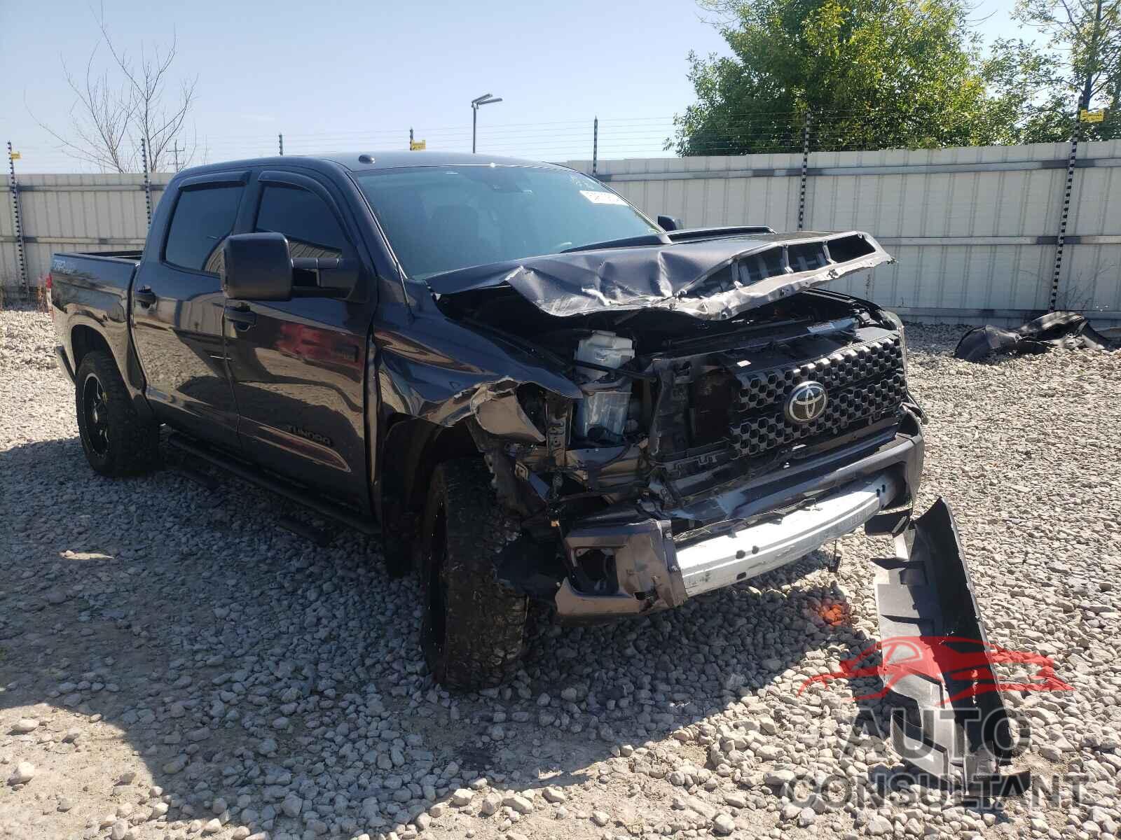 TOYOTA TUNDRA 2019 - 5TFDW5F14KX861852