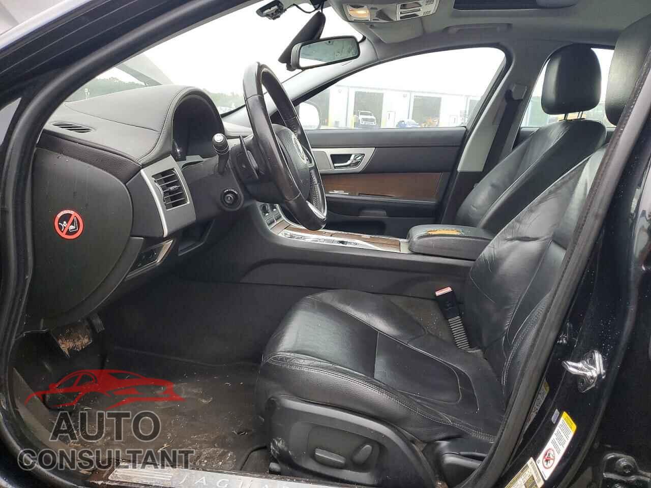 JAGUAR XF 2013 - SAJWA0ES2DPS73957