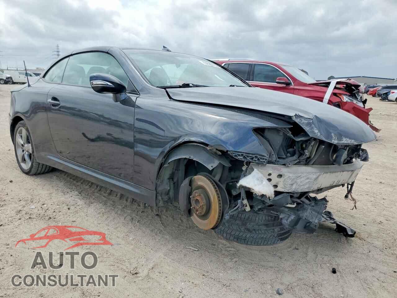 LEXUS IS 2011 - JTHFE2C29B2505352