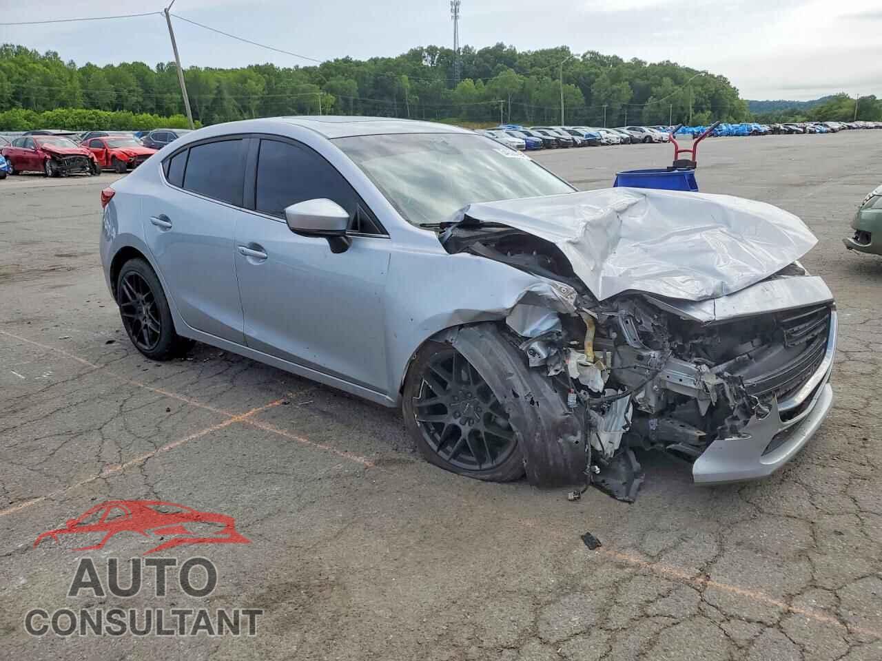 MAZDA 3 2017 - 3MZBN1W37HM137458