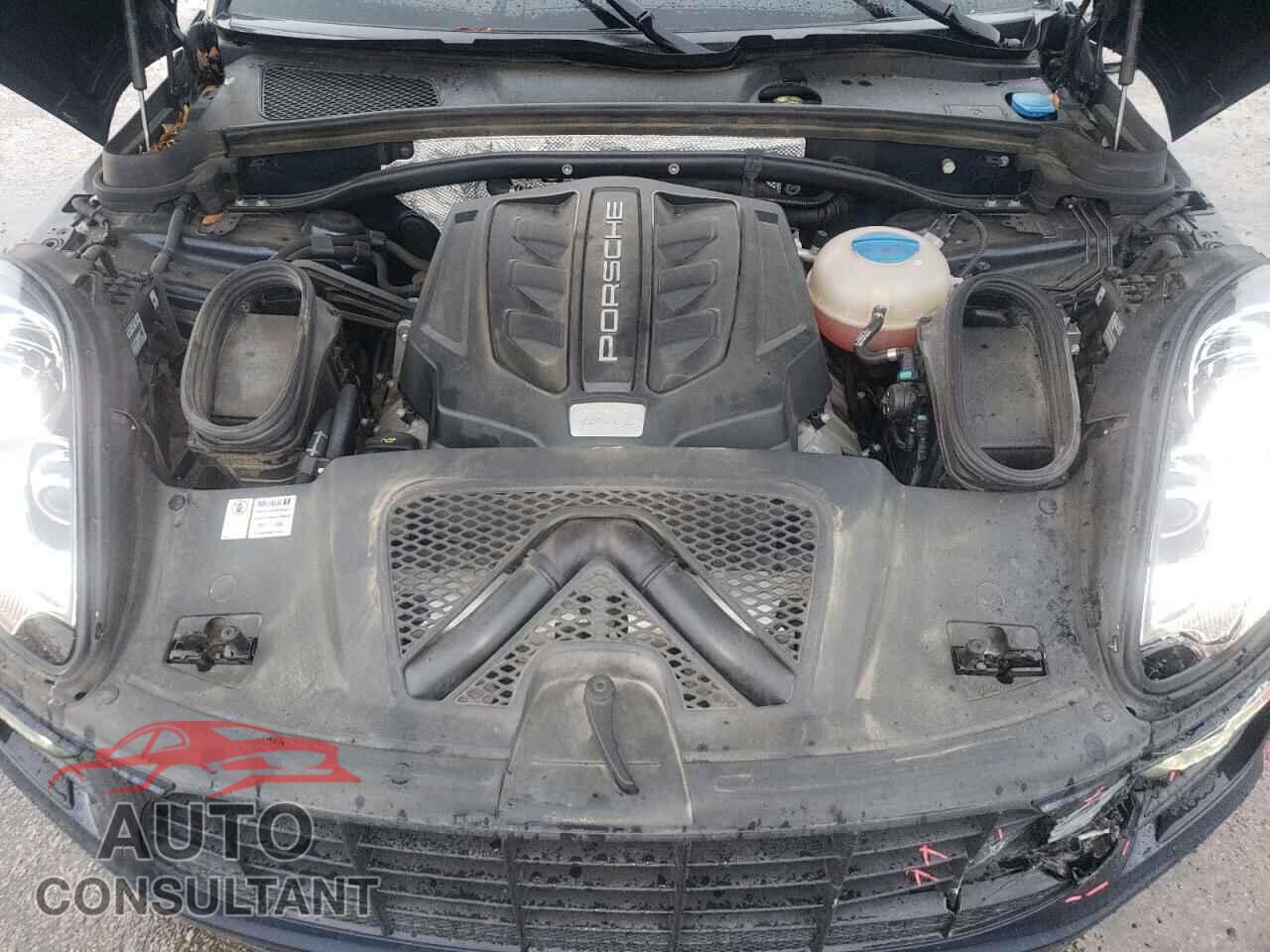 PORSCHE MACAN 2018 - WP1AB2A53JLB30115