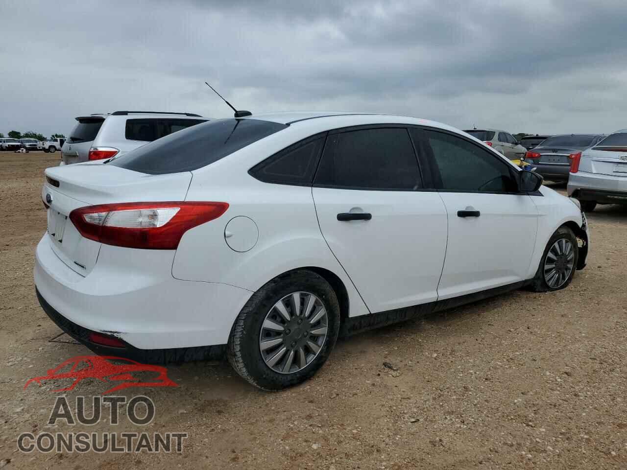 FORD FOCUS 2014 - 1FADP3E23EL430223