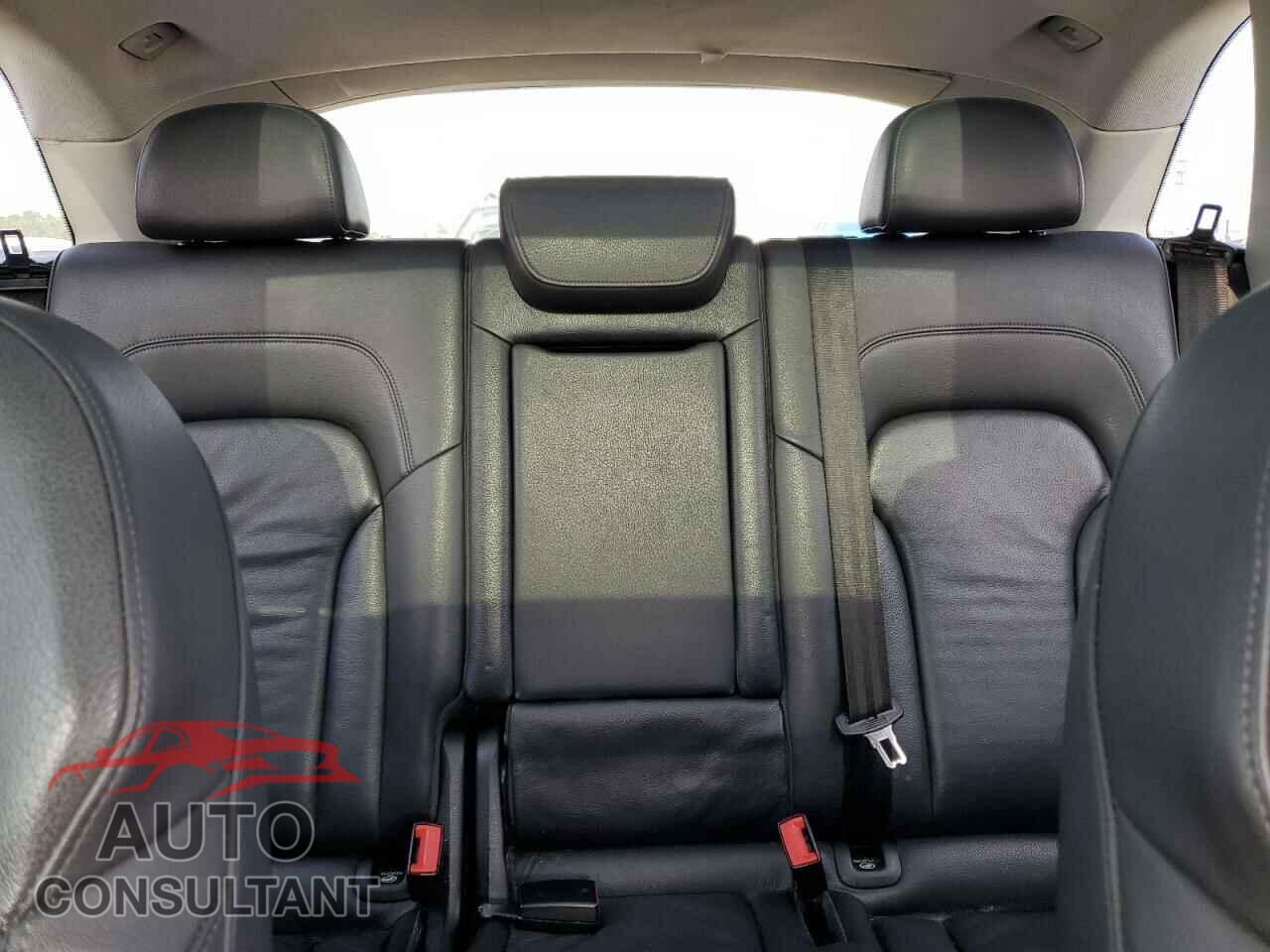 AUDI Q5 2014 - WA1LFAFP7EA033238