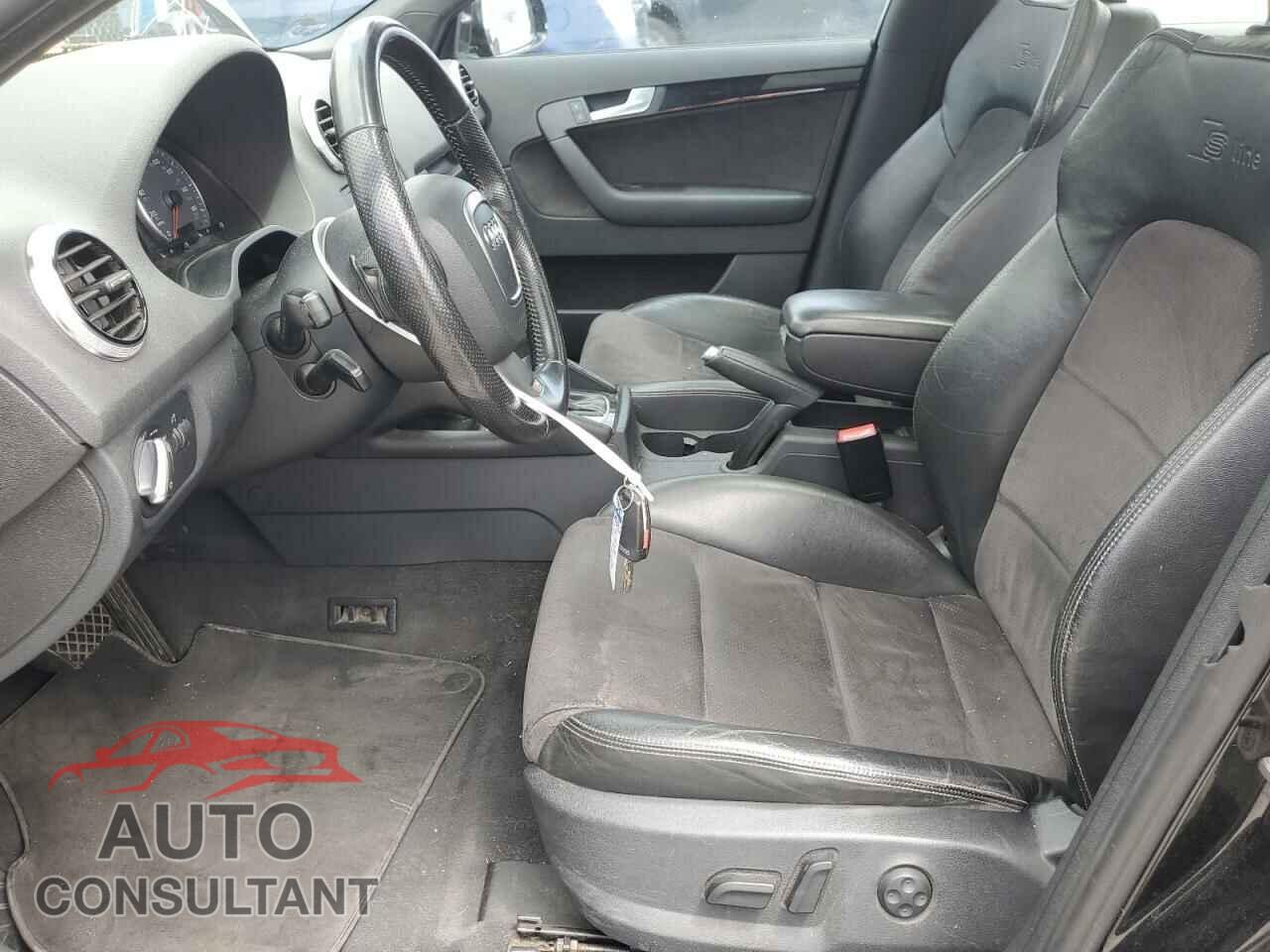 AUDI A3 2011 - WAUKEAFM9BA006111