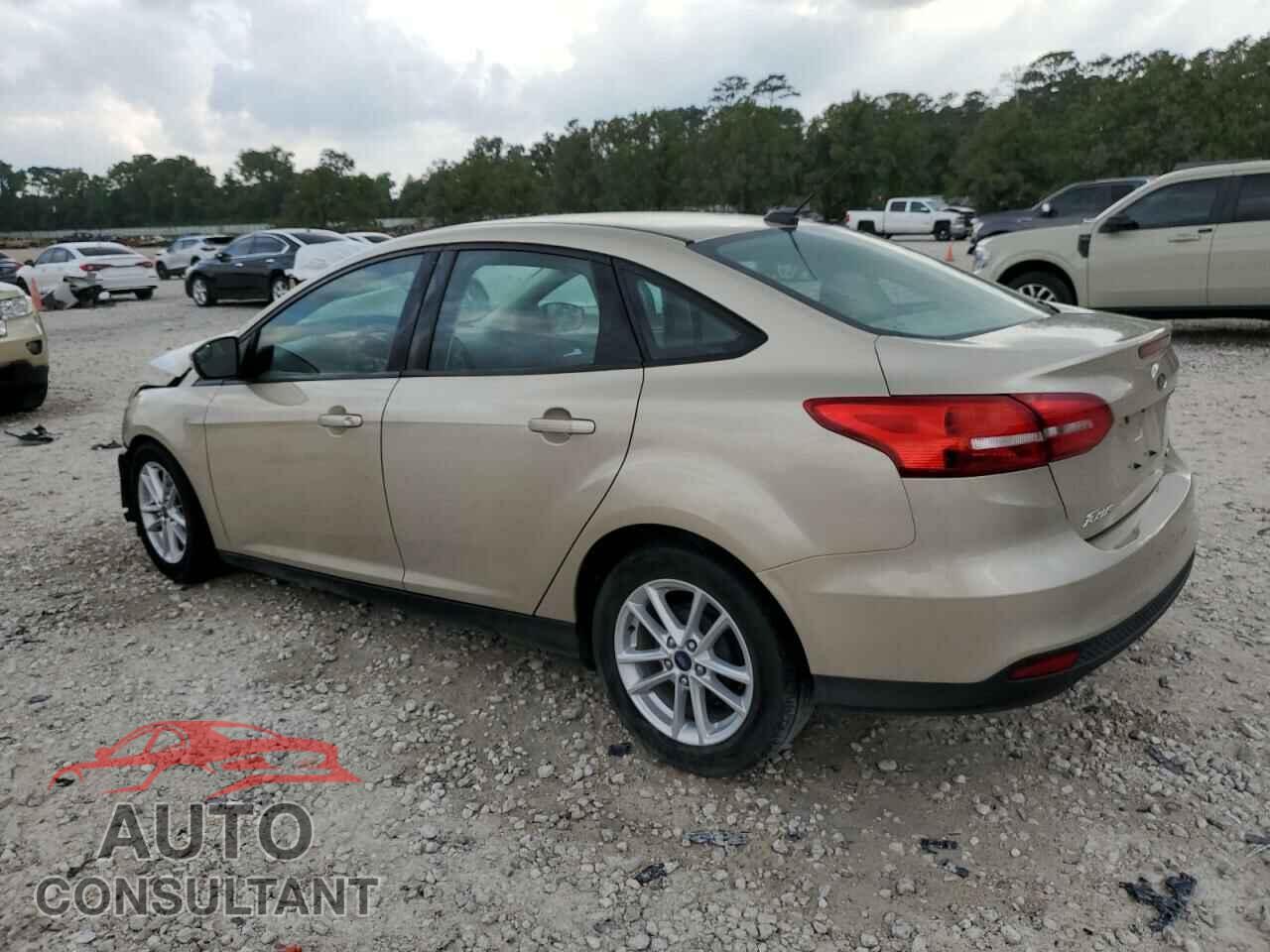 FORD FOCUS 2017 - 1FADP3F23HL318623