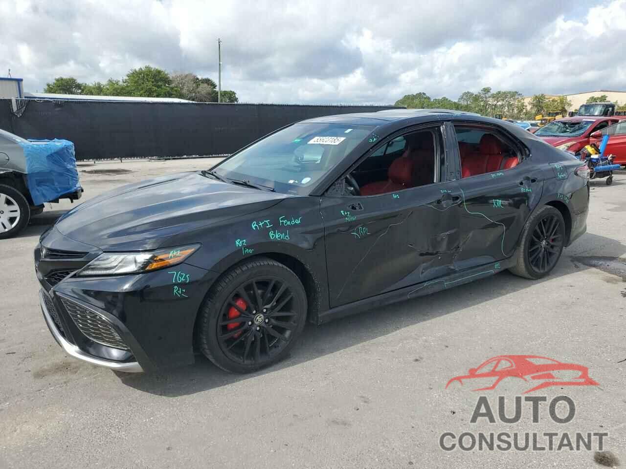 TOYOTA CAMRY 2021 - 4T1K61AK1MU409292