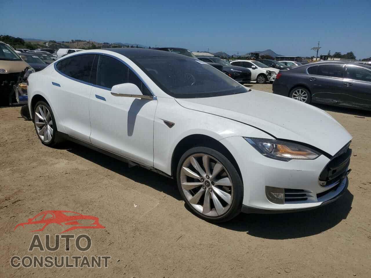 TESLA MODEL S 2013 - 5YJSA1AG9DFP13722