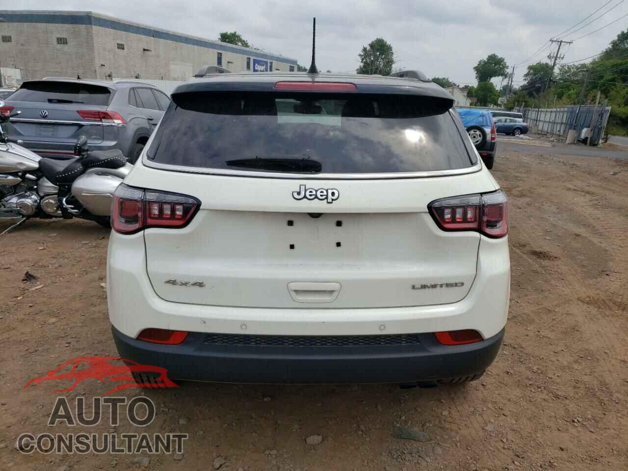 JEEP COMPASS 2018 - 3C4NJDCB1JT282077