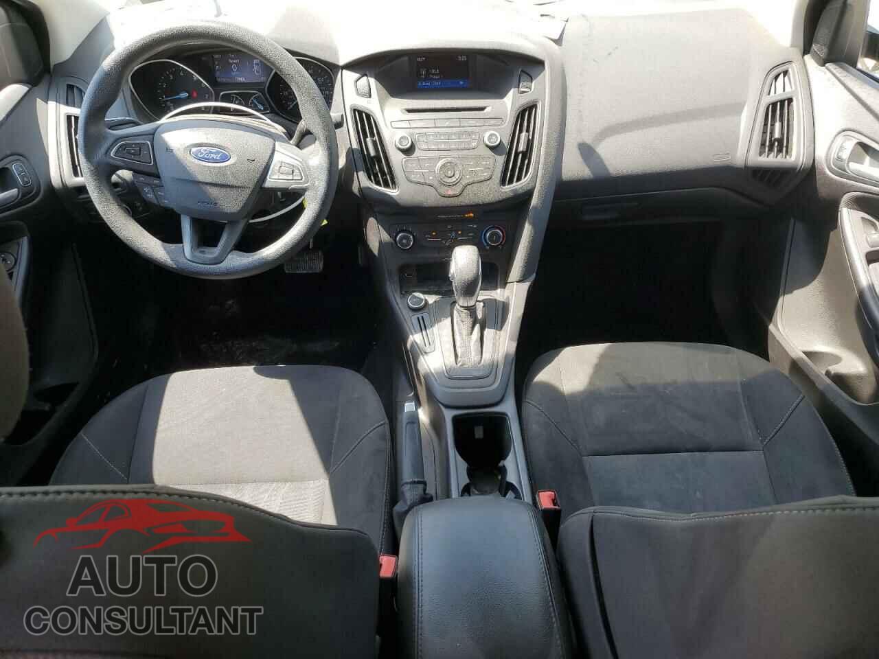 FORD FOCUS 2017 - 1FADP3F21HL255540