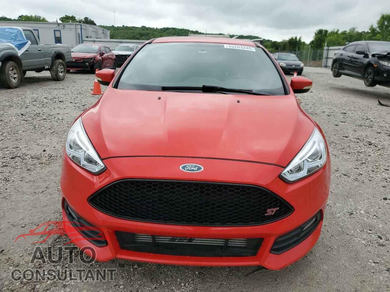 FORD FOCUS 2015 - 1FADP3L99FL336736