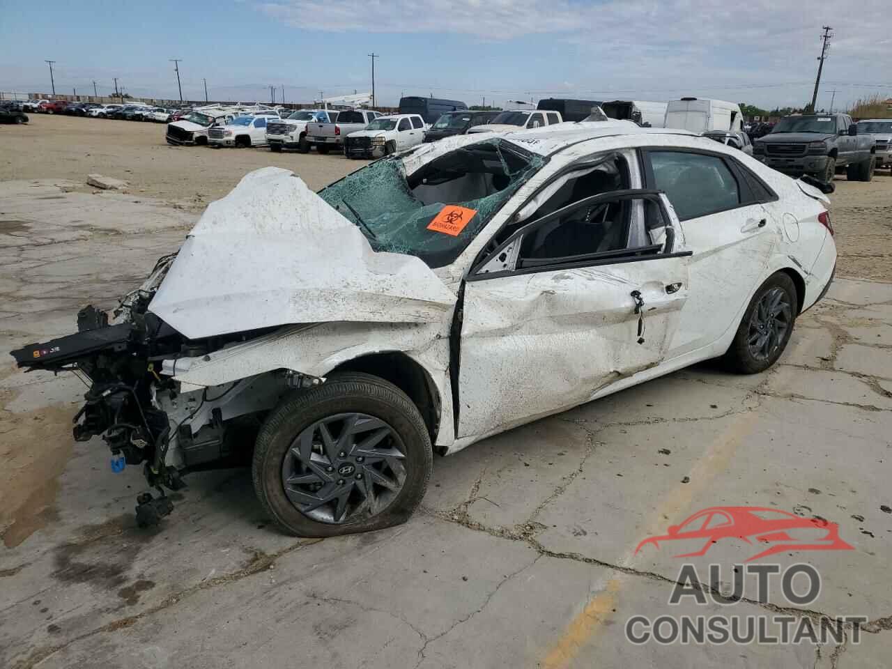 HYUNDAI ELANTRA 2024 - KMHLM4DG7RU776451