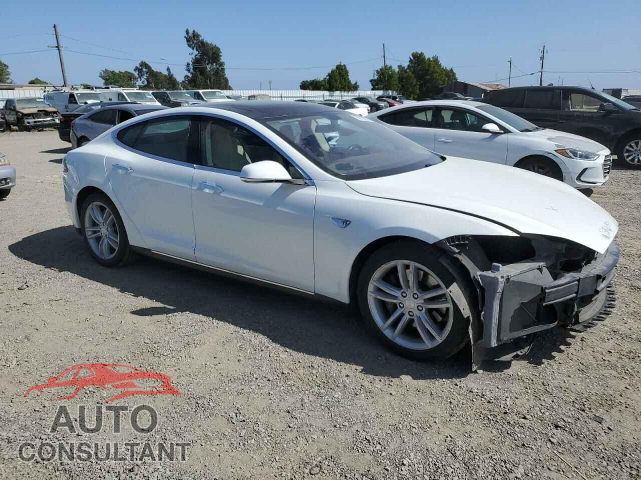 TESLA MODEL S 2012 - 5YJSA1CN3CFP01916
