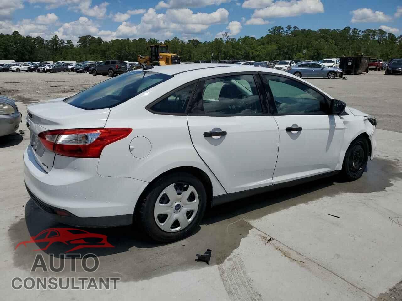 FORD FOCUS 2014 - 1FADP3E24EL177073