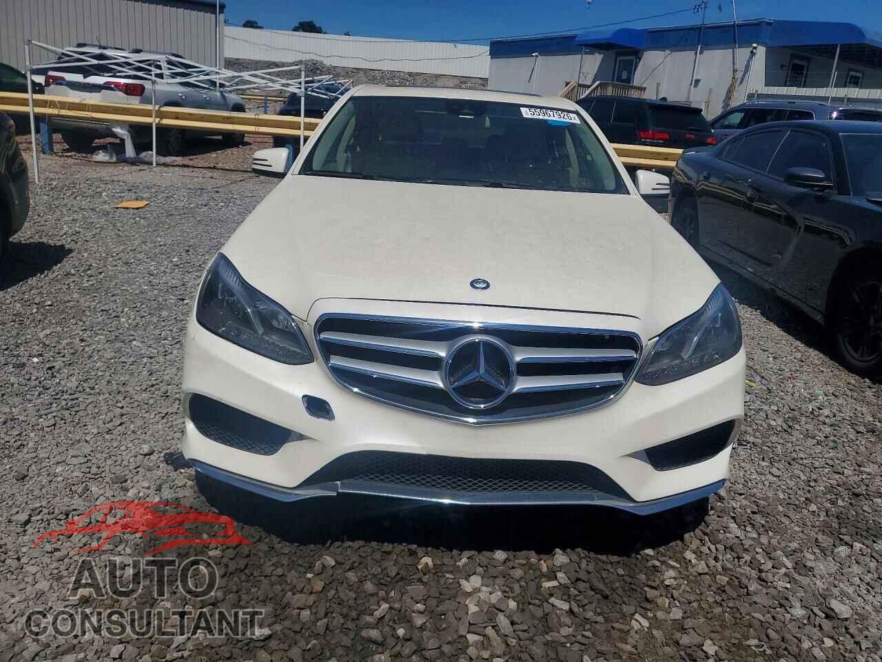 MERCEDES-BENZ E-CLASS 2015 - WDDHF5KB1FB095149