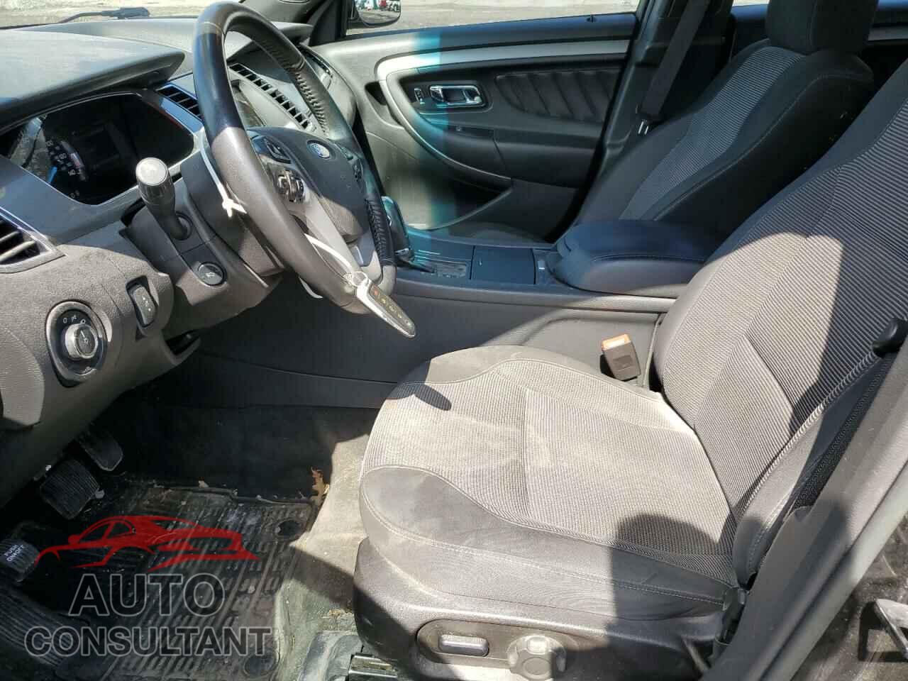 FORD TAURUS 2015 - 1FAHP2E83FG134094